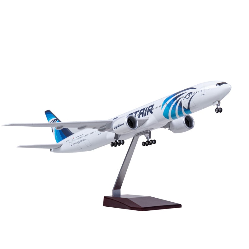 AIRPLANE DIECAST EGYPTAIR SU-GDR BOEING 737-800 WITH LED LIGHT DISPLAY 47CM