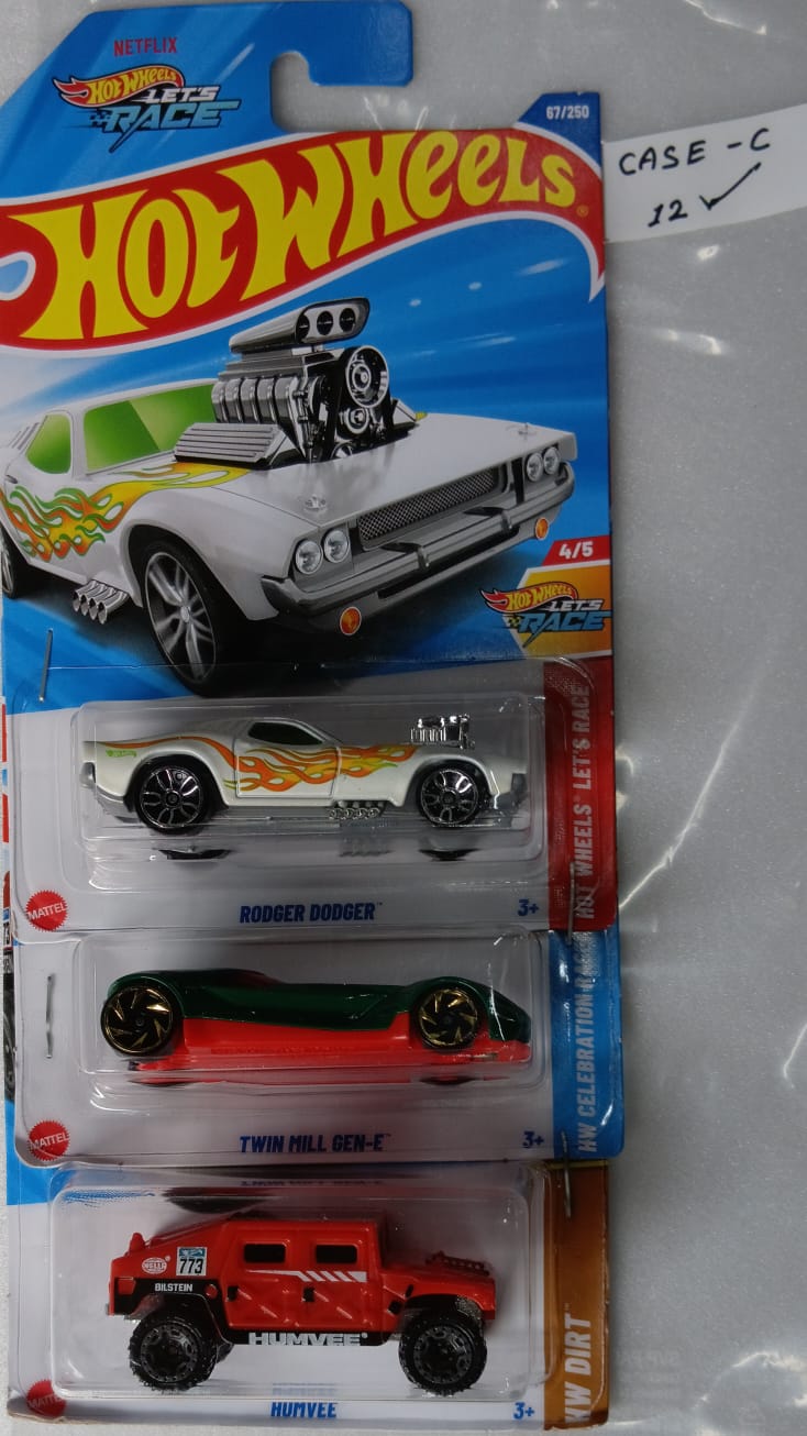HOT WHEELS - CASE C (2025) - BASIC CAR ASSORTED (PACK OF 3 )-DIECAST