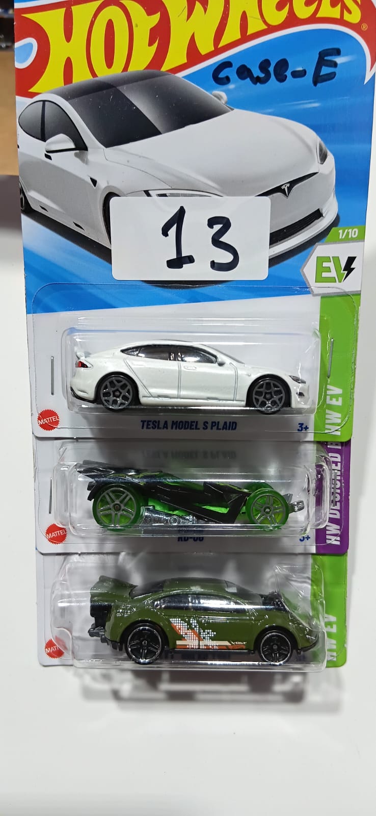 HOT WHEELS - CASE E (2025) - BASIC CAR ASSORTED (PACK OF 3 )-DIECAST