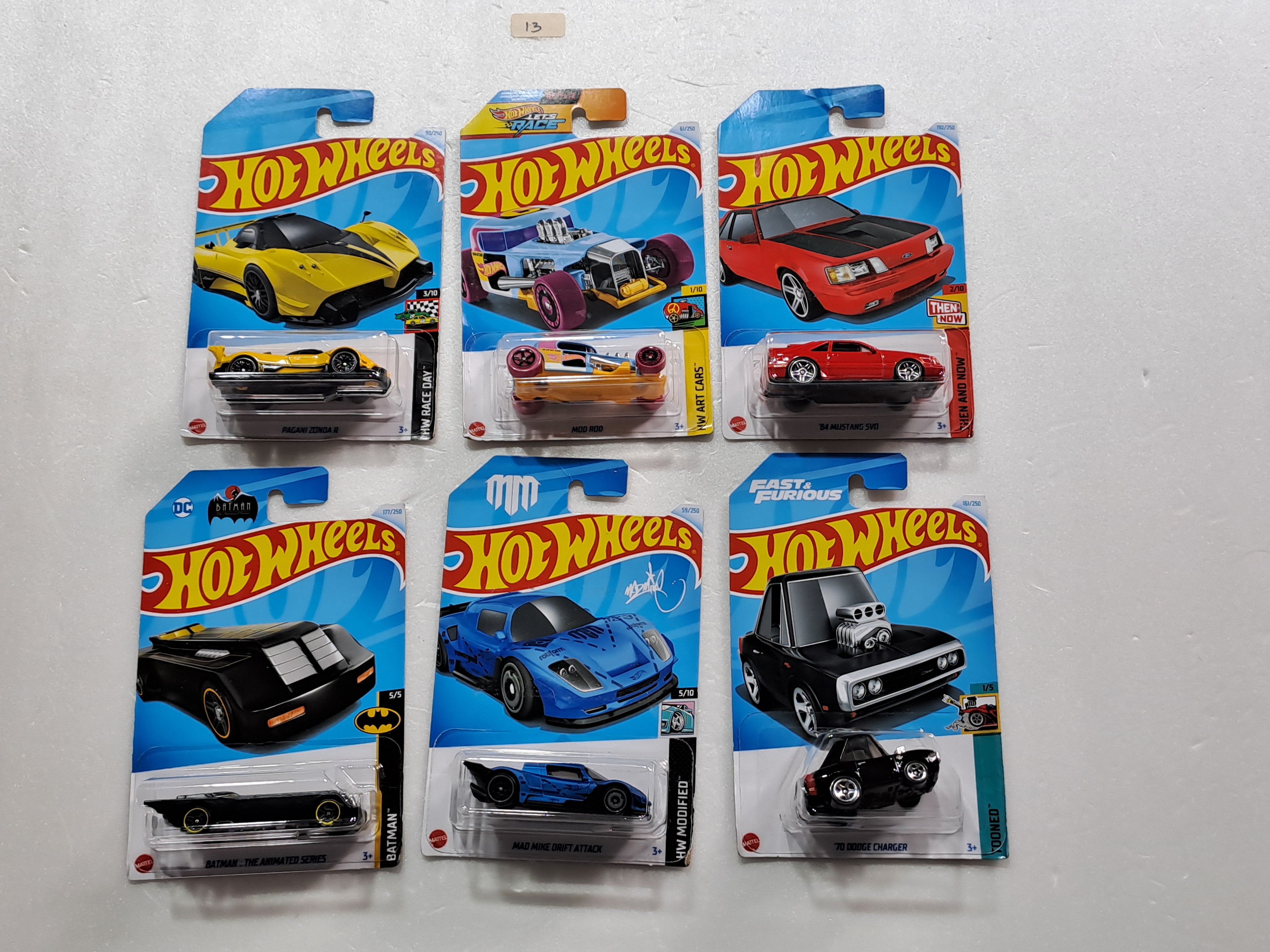 HOT WHEELS - CASE M- BASIC CAR ASSORTED (PACK OF 6 )-DIECAST