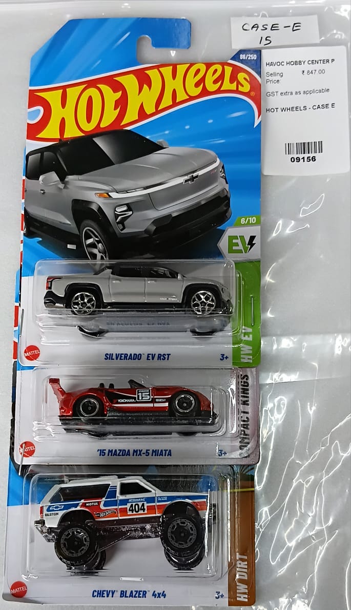 HOT WHEELS - CASE E (2025) - BASIC CAR ASSORTED (PACK OF 3 )-DIECAST