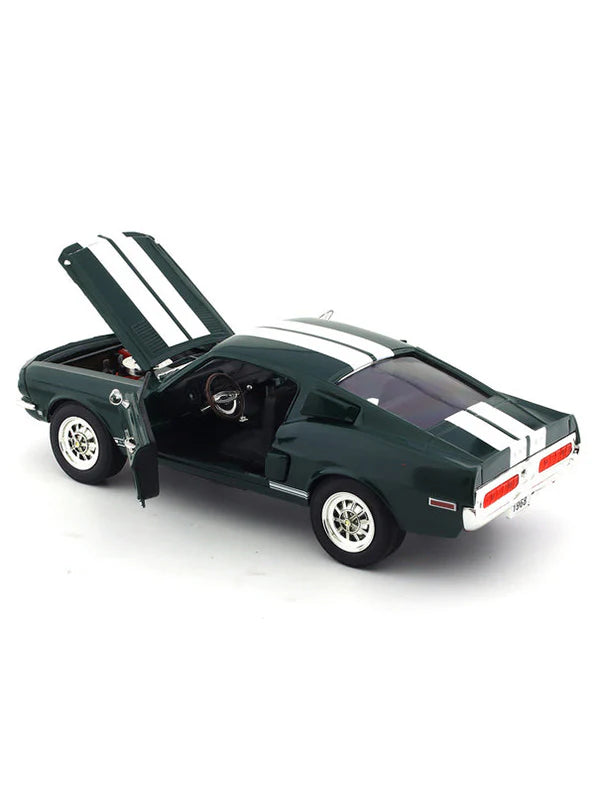 DIE CAST ROAD SIGNATURE 1968 SHELBY GT-500KR  1/18 SCALE DARK GREEN NO:92168
