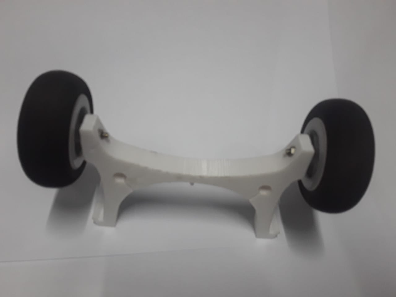 LANDING GEAR FOR SKY SURFER