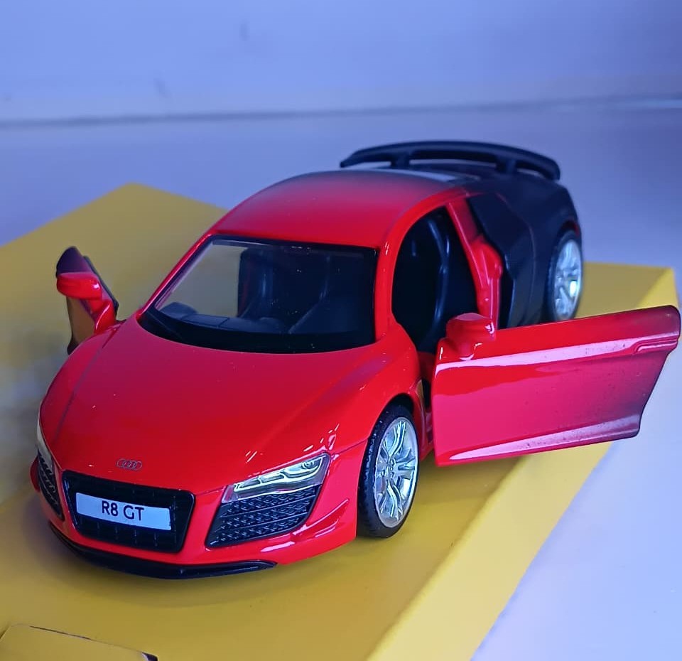 CCA AUDI R8 GT 1/36 SCALE 12004 RED & BLACK DIECAST MODEL