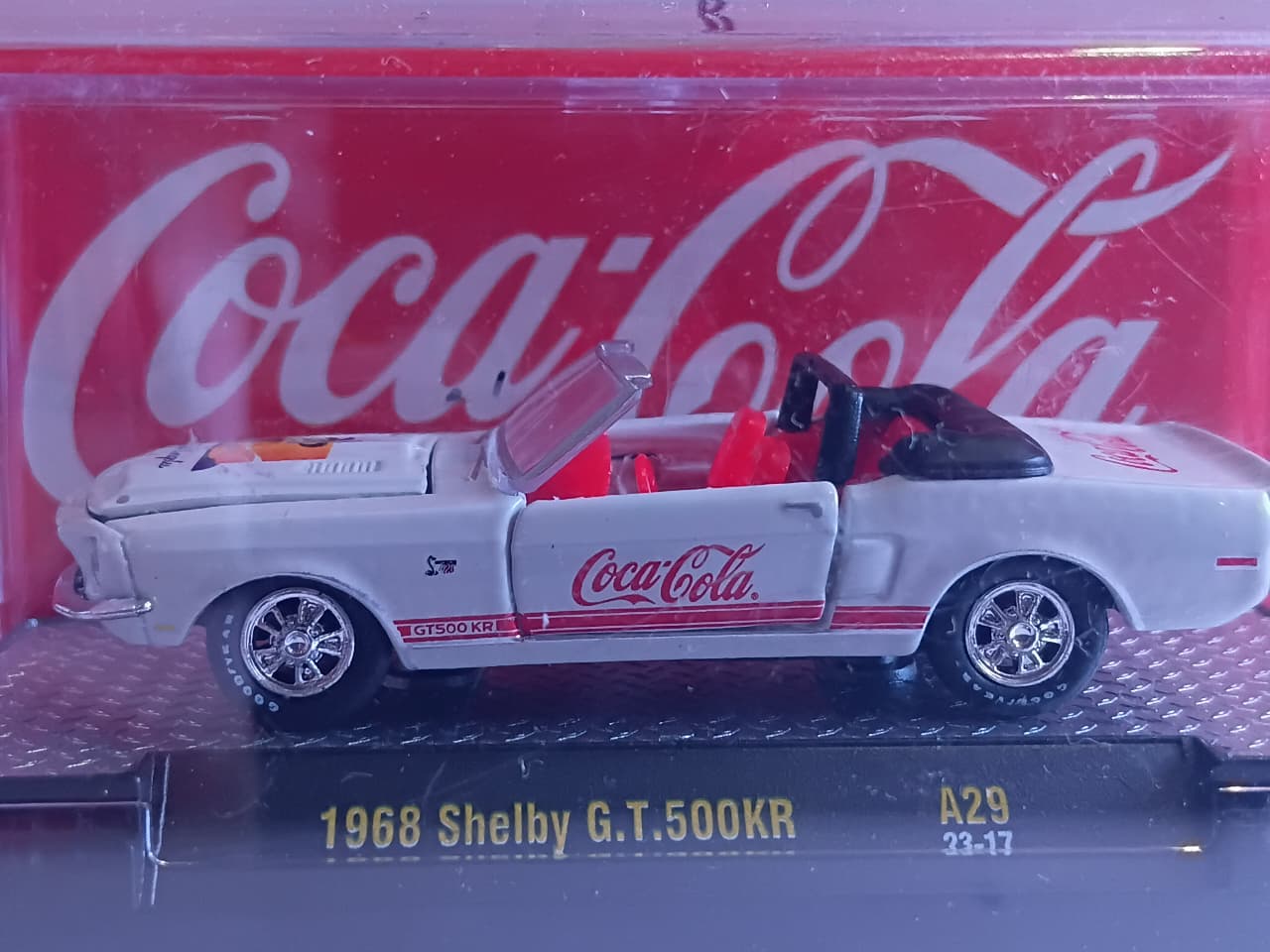 COCACOLA SHELBY G.T.500KR 1968 A29 1/64 SCALE WHITE METAL DIECAST CODE 52500