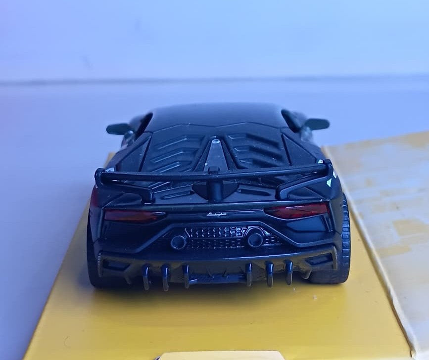 CCA 1:36 12005 LAMBORGHINI AVENTADOR SVJ GREEN BLACK DIECAST MODEL
