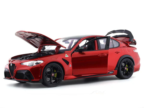 BBURAGO ALFA ROMEO GIULIA GTAM 1/18 DIE CAST 18-91049R1