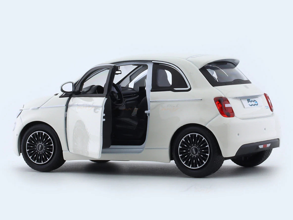 BBURAGO 2023 FIAT 500E WHITE 1:24 SCALE 18-91110W