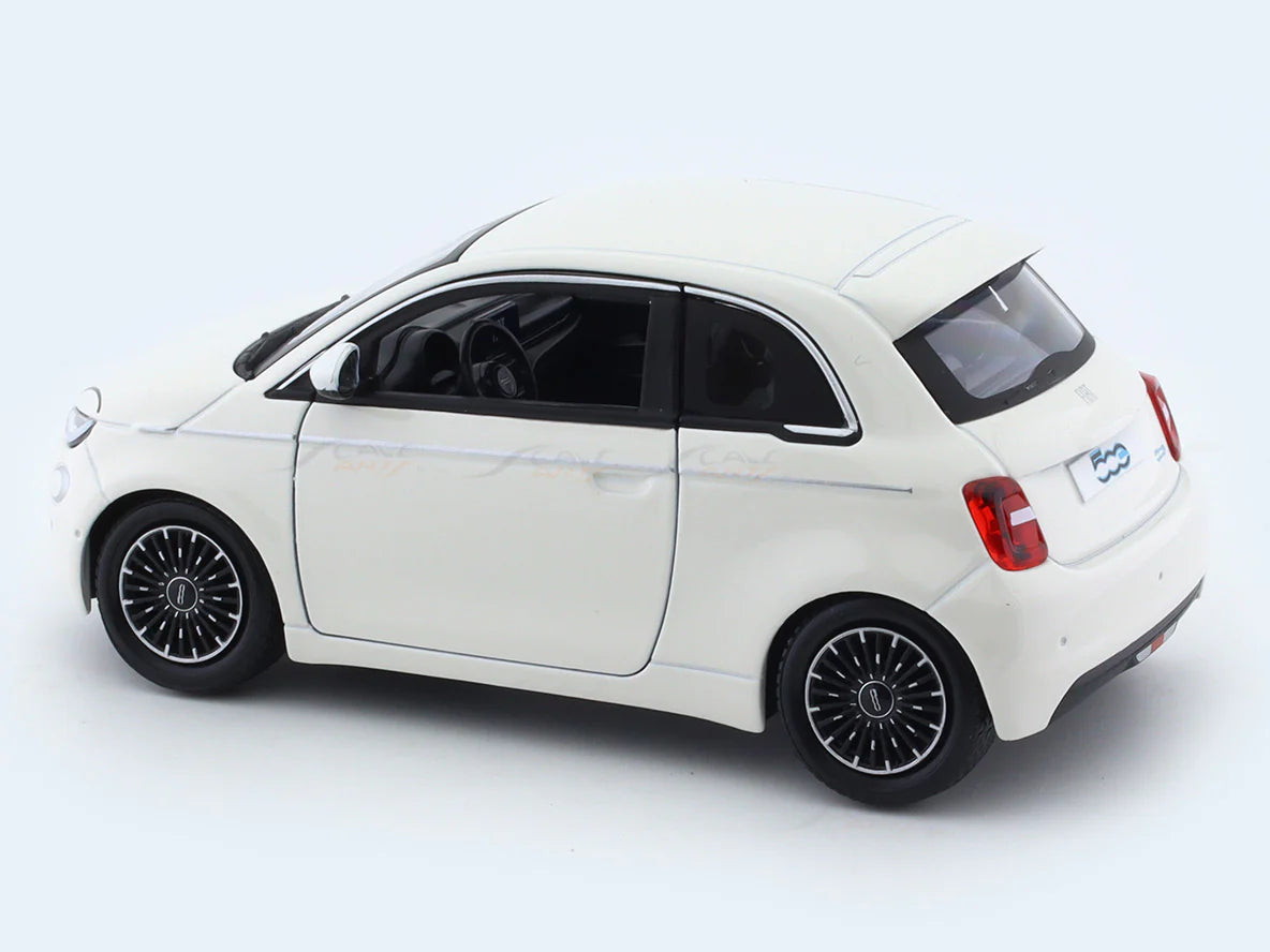 BBURAGO 2023 FIAT 500E WHITE 1:24 SCALE 18-91110W