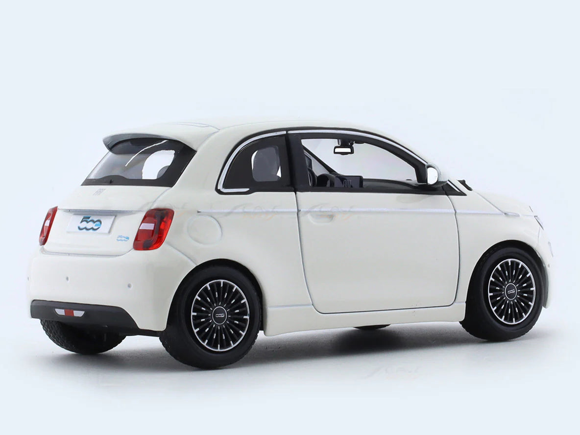 BBURAGO 2023 FIAT 500E WHITE 1:24 SCALE 18-91110W
