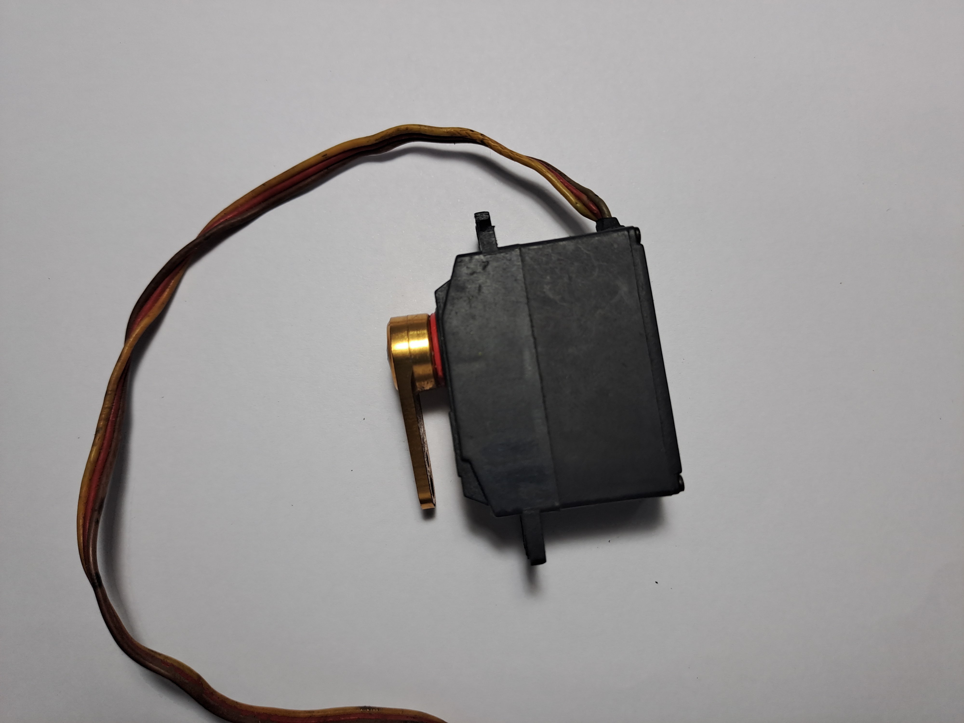 FI TEC FS9650 MICRO SERVO METAL GEAR 25G PRE-OWNED