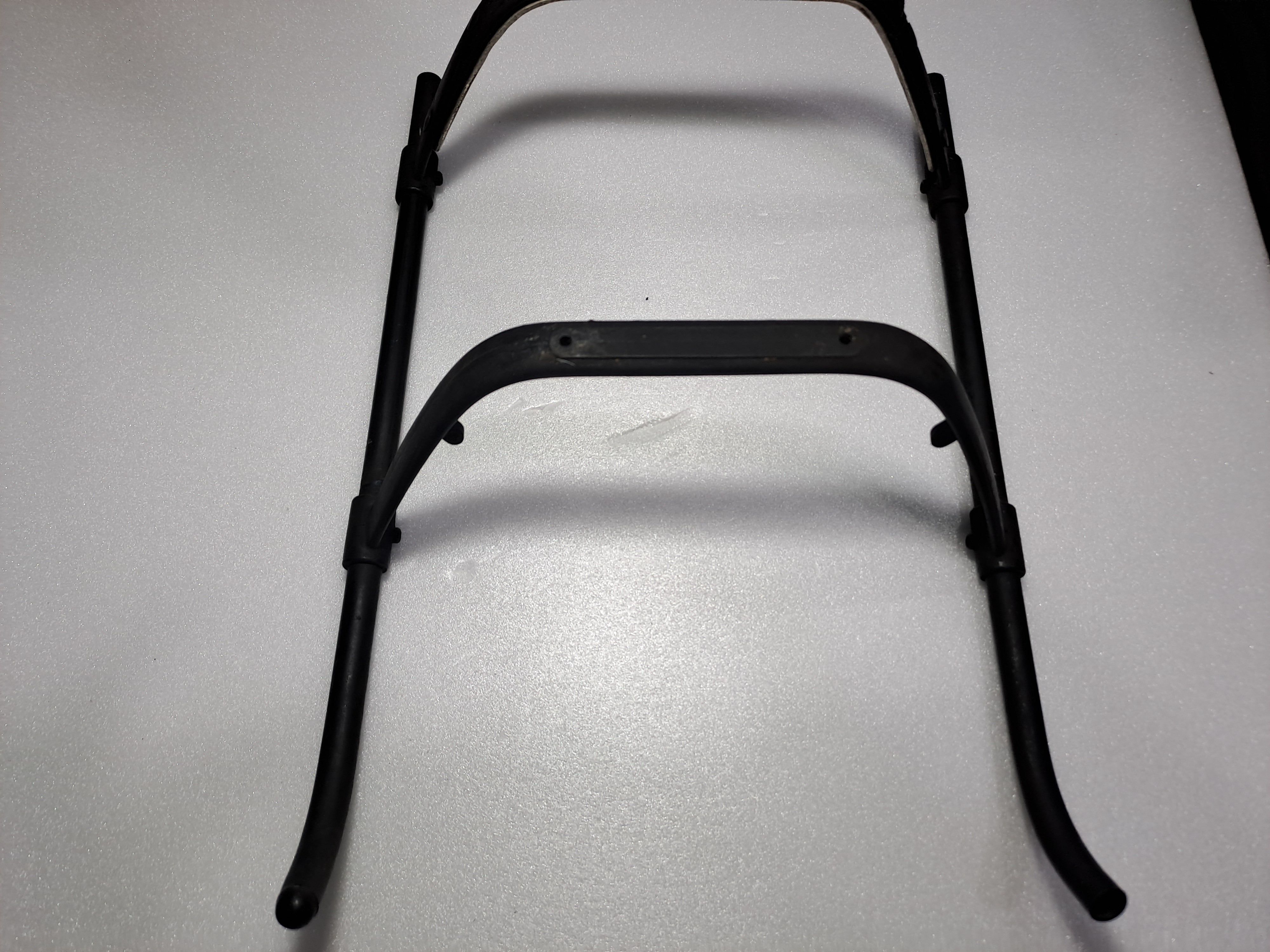 HIROBO SHUTTLE PLUS 0402-530/LANDING GEAR SET BLACK PRE-OWNED