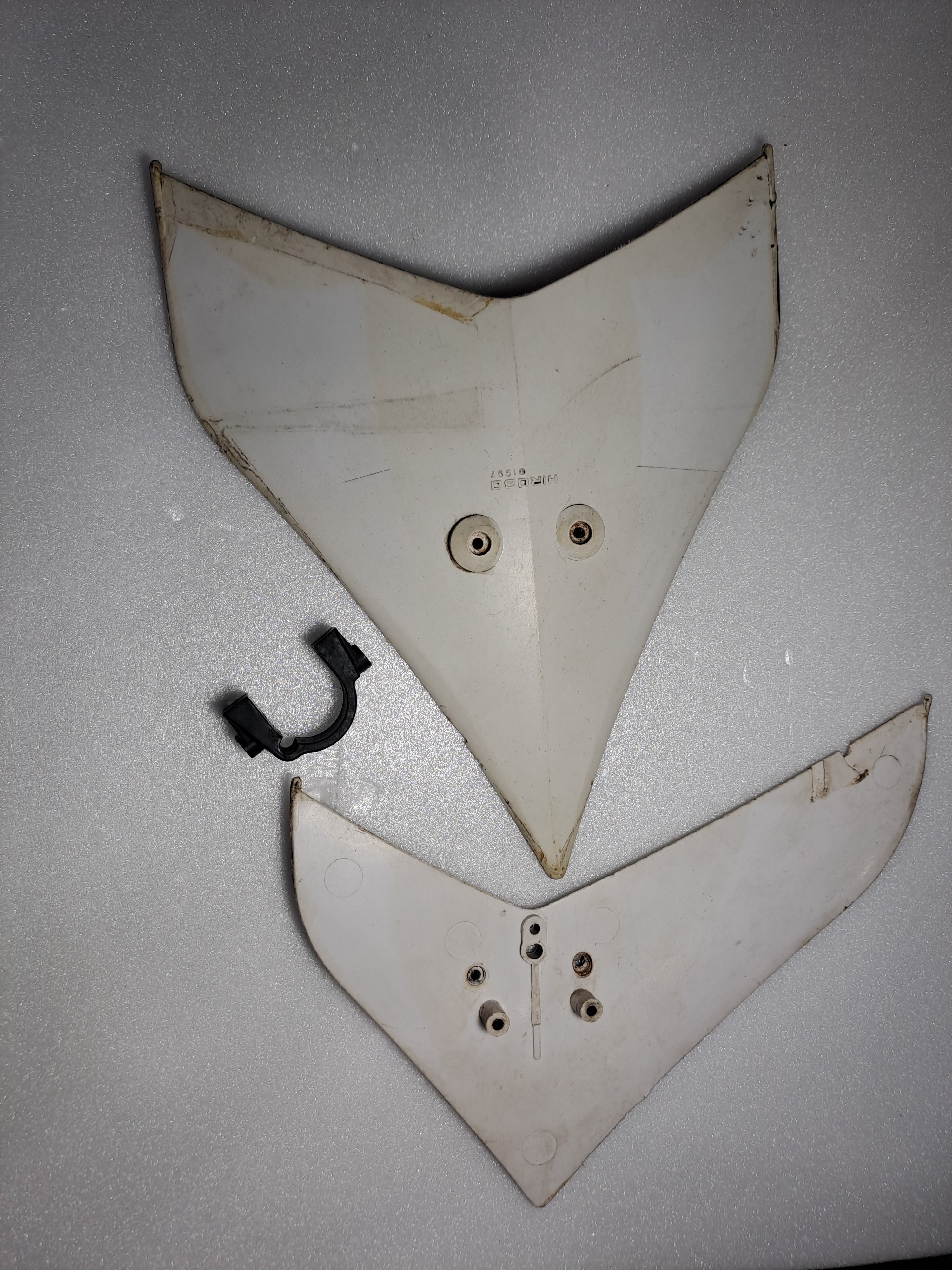 HIROBO VINTAGE SHUTTLE PLUS 0402-712 TAIL FIN SET PREO-WNED