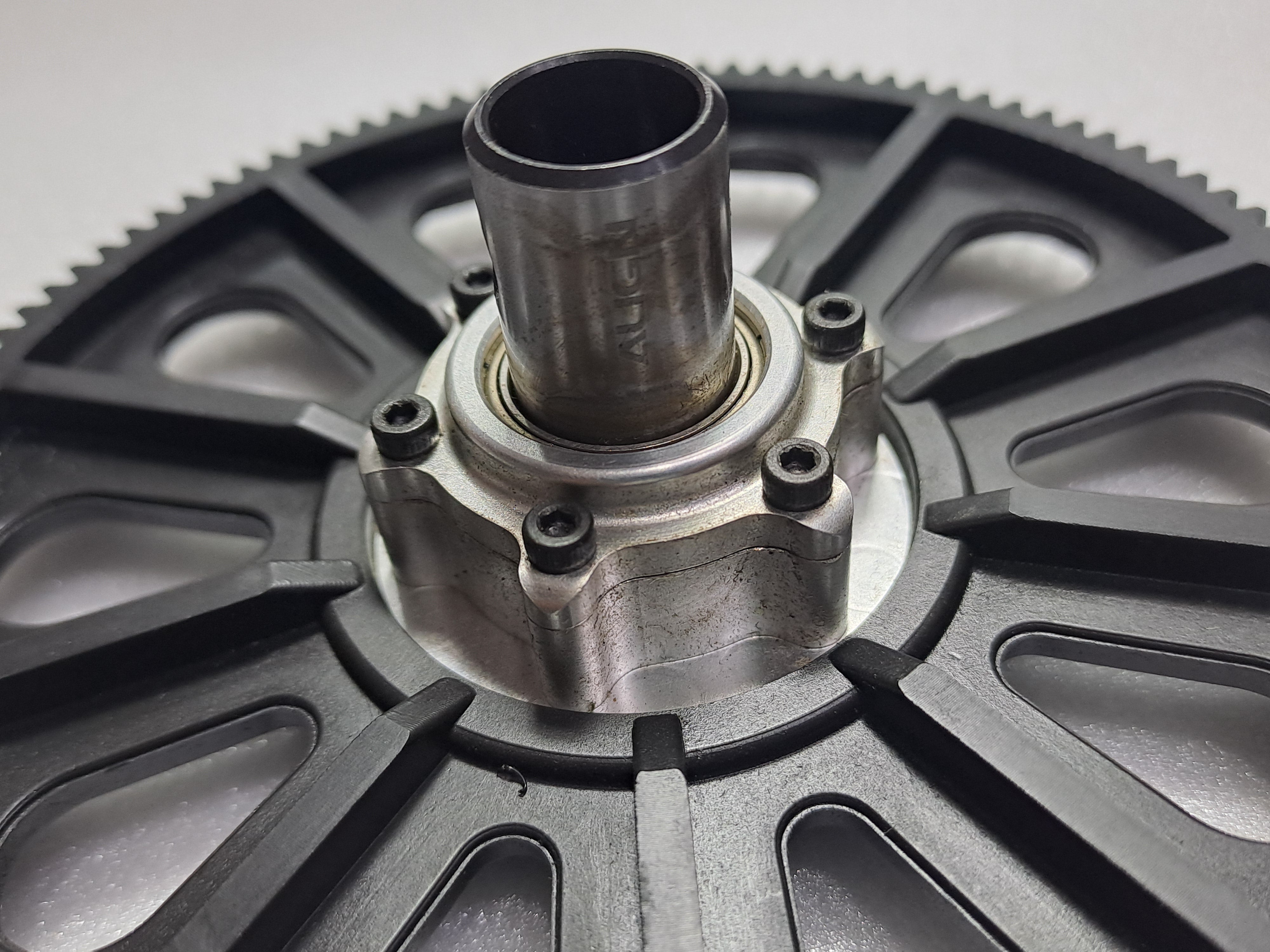 ALIGN T-REX 700 (DFC) CNC SLANT THREAD MAIN DRIVE GEAR-PRE OWNED