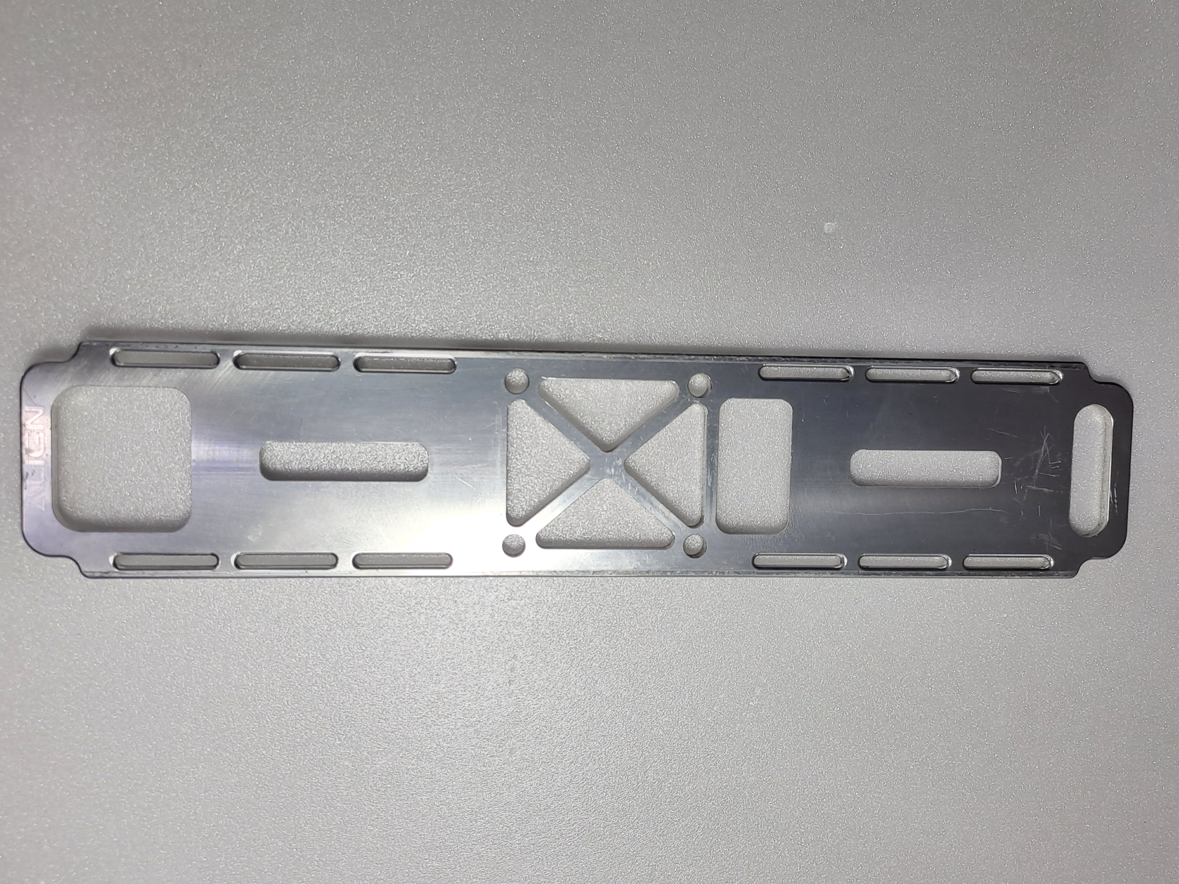 ALIGN T-REX 700(DFC) MAIN FRAME BATTERY TRAY /MOUNT -PRE OWNED