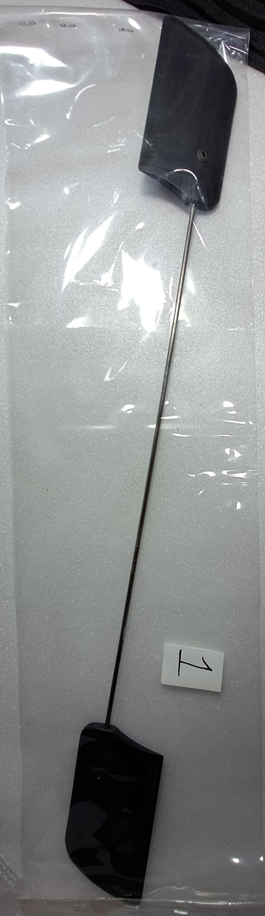 HIROBO SCEADU EVOLUTION EX FLYBAR PADDLES WITH FLYBAR ROD PART NO.0403-212/0402-055 PRE -OWNED QUALITY