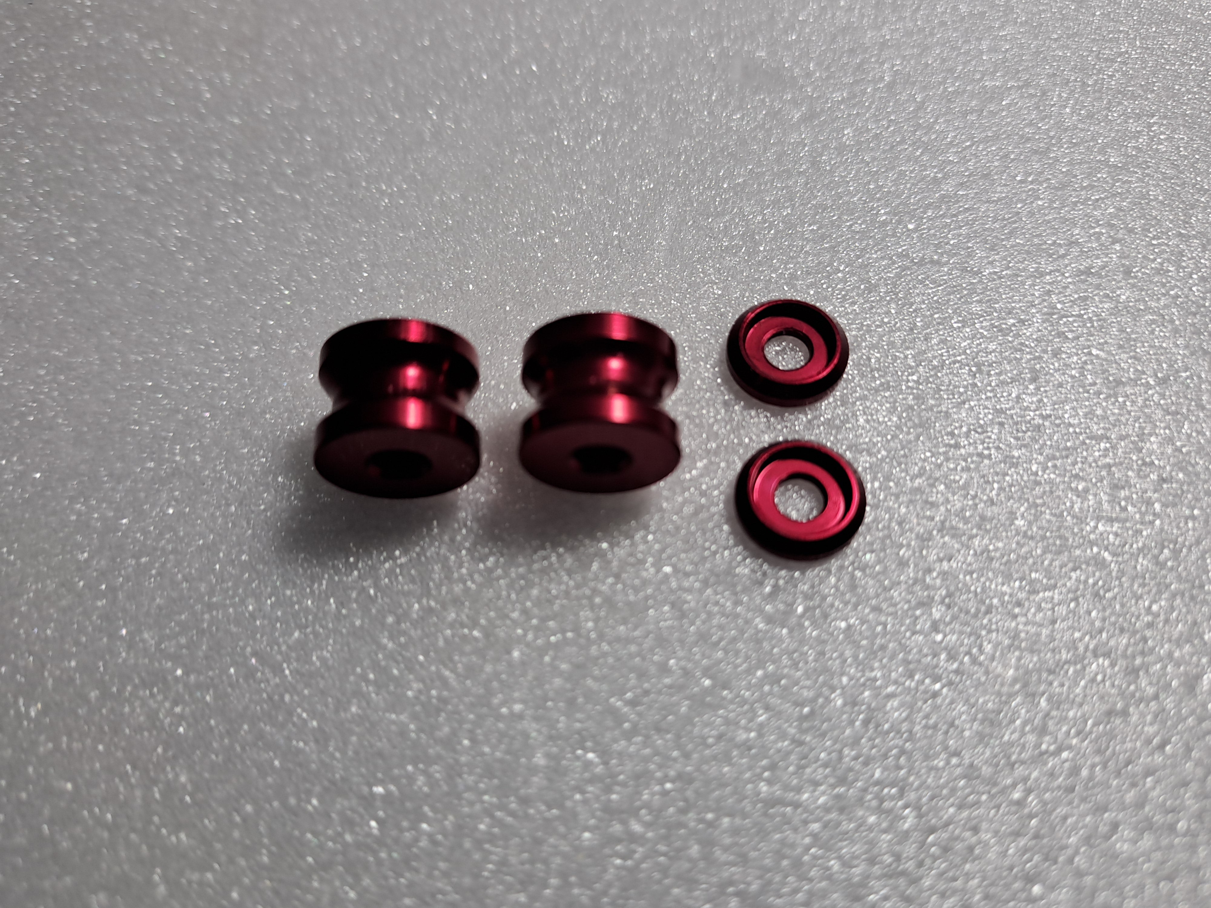 ALIGN TREX MOUNTING BOLTS  WITH WASHERS 7MM X 10MM (PACK OF 2) PRE OWNED QUALITY