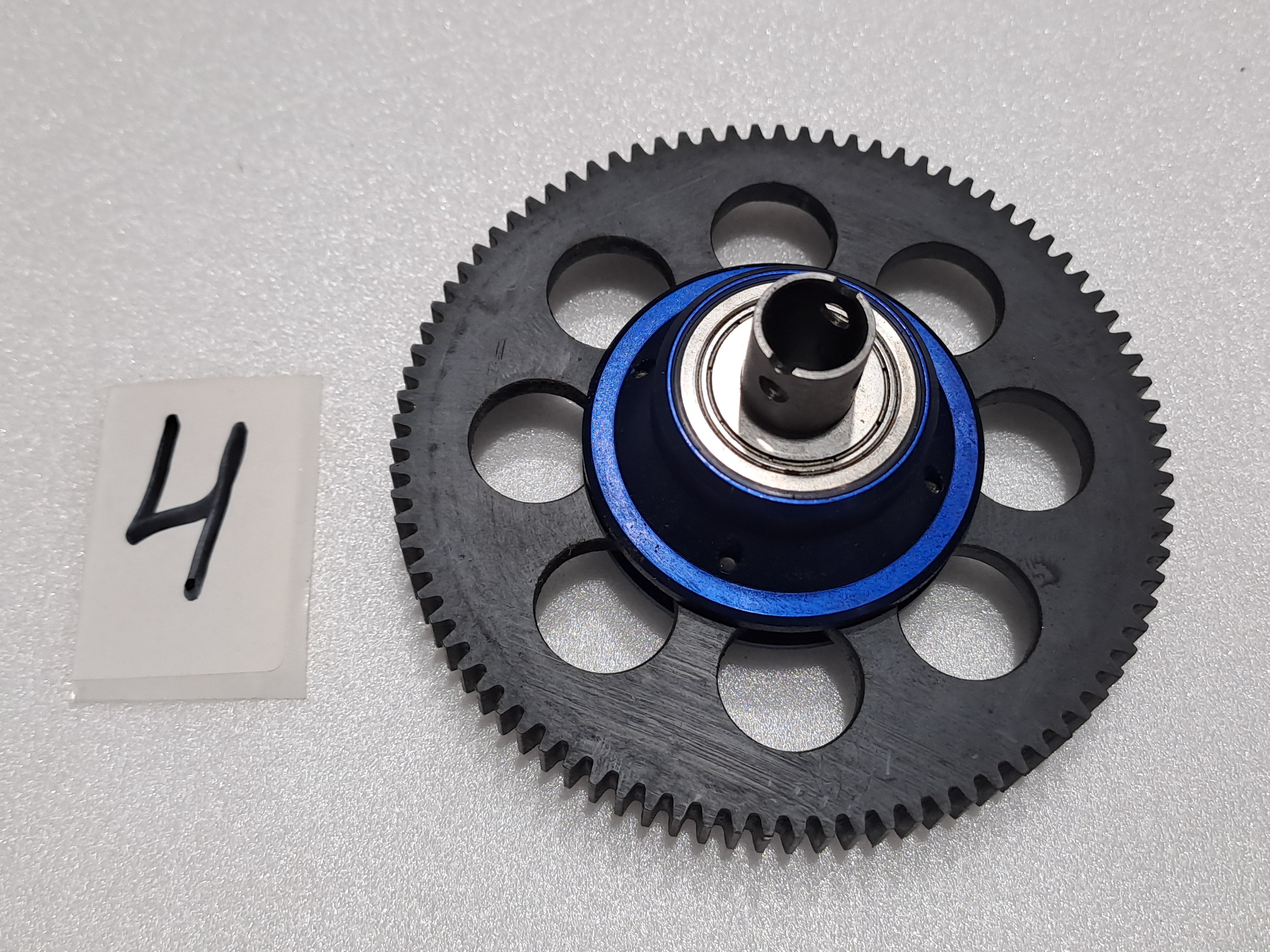 HIROBO SDX SWM MAIN GEAR WITH AUTOROTATION ONE WAY BEARING AND BEARING SHAFT PRE OWNED QUALITY