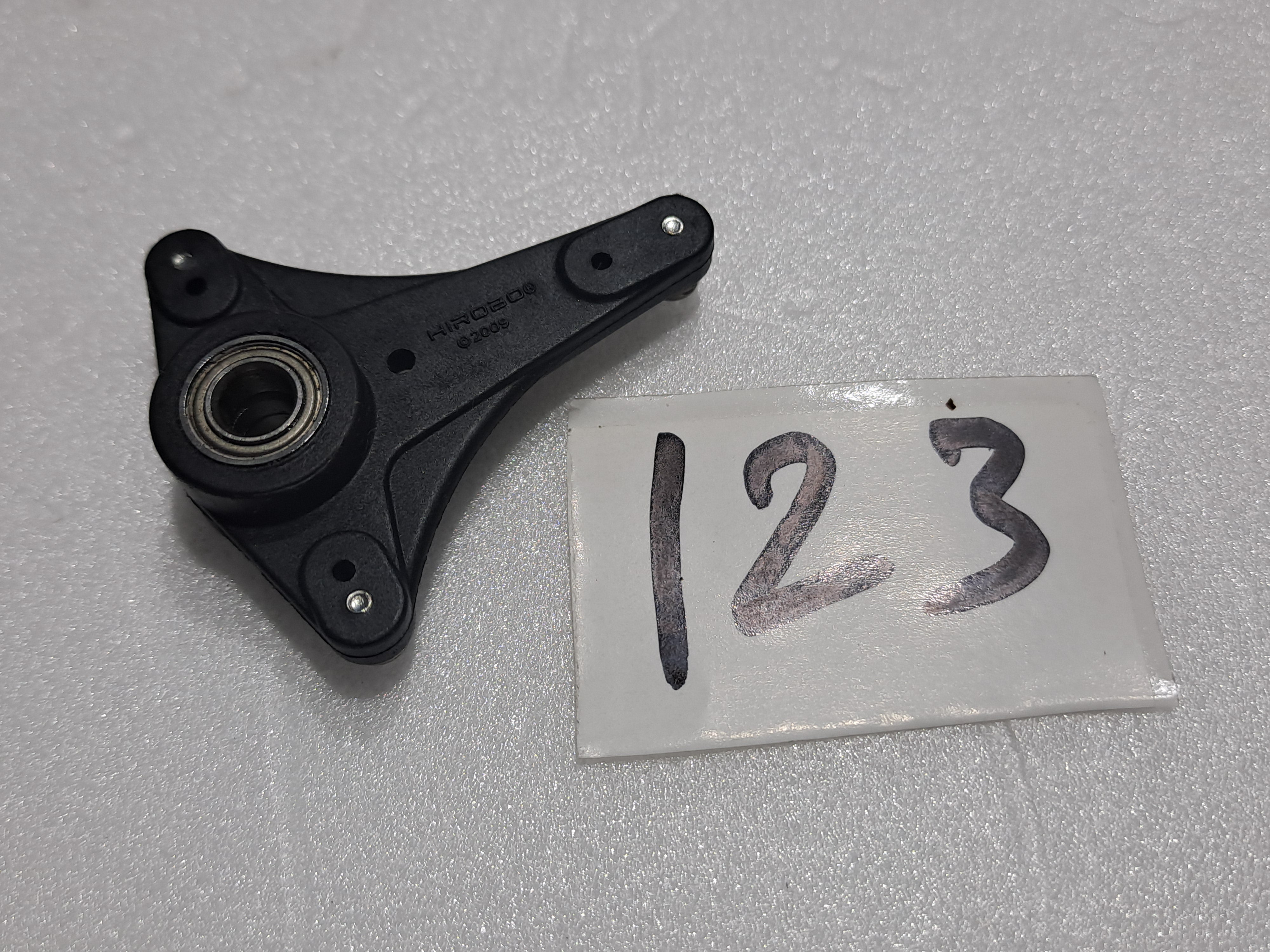 HIROBO SDX SWM AILERON LEVER  (PACK OF 1 ) PART NO.-0412-311PRE OWNED QUALITY