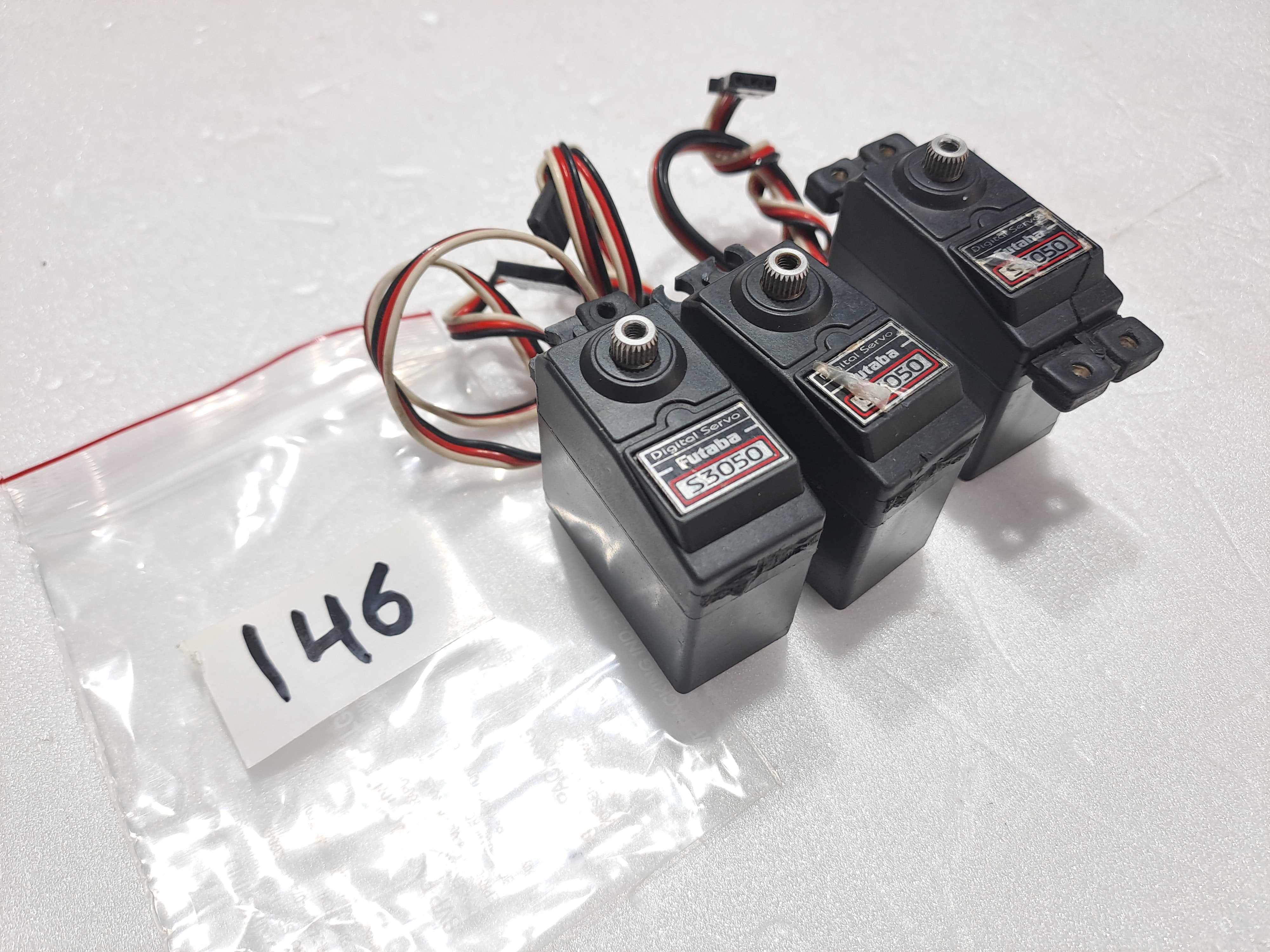 Futaba Servo S 3050 Digitale - acquista su Futaba Servo S 3050 Digitale - acquista su
