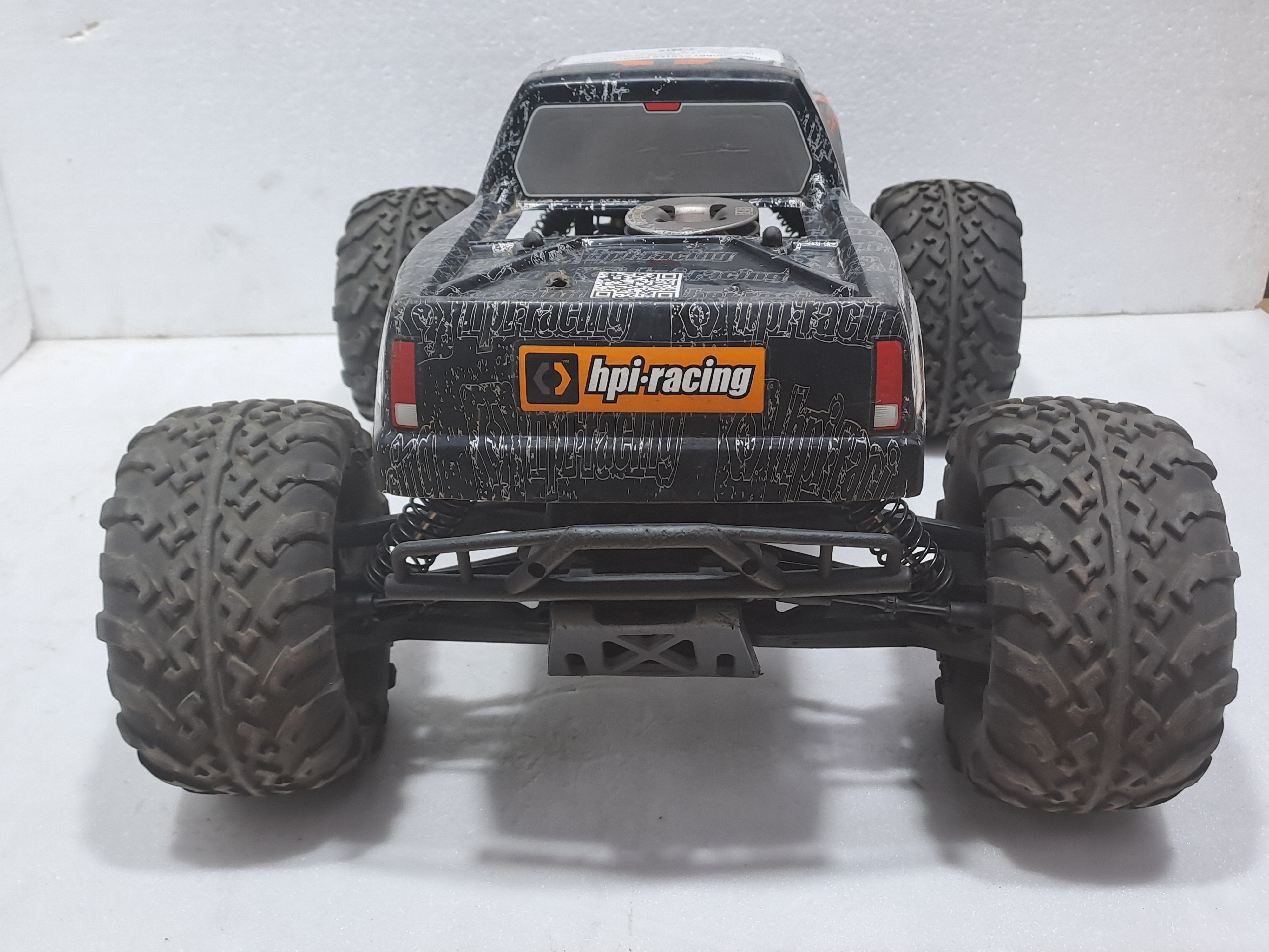 HPI SAVAGE X4.6 NITRO CAR 1/8 SCALE MULTI COLOUR QUALITY PRE OWNED-RTR