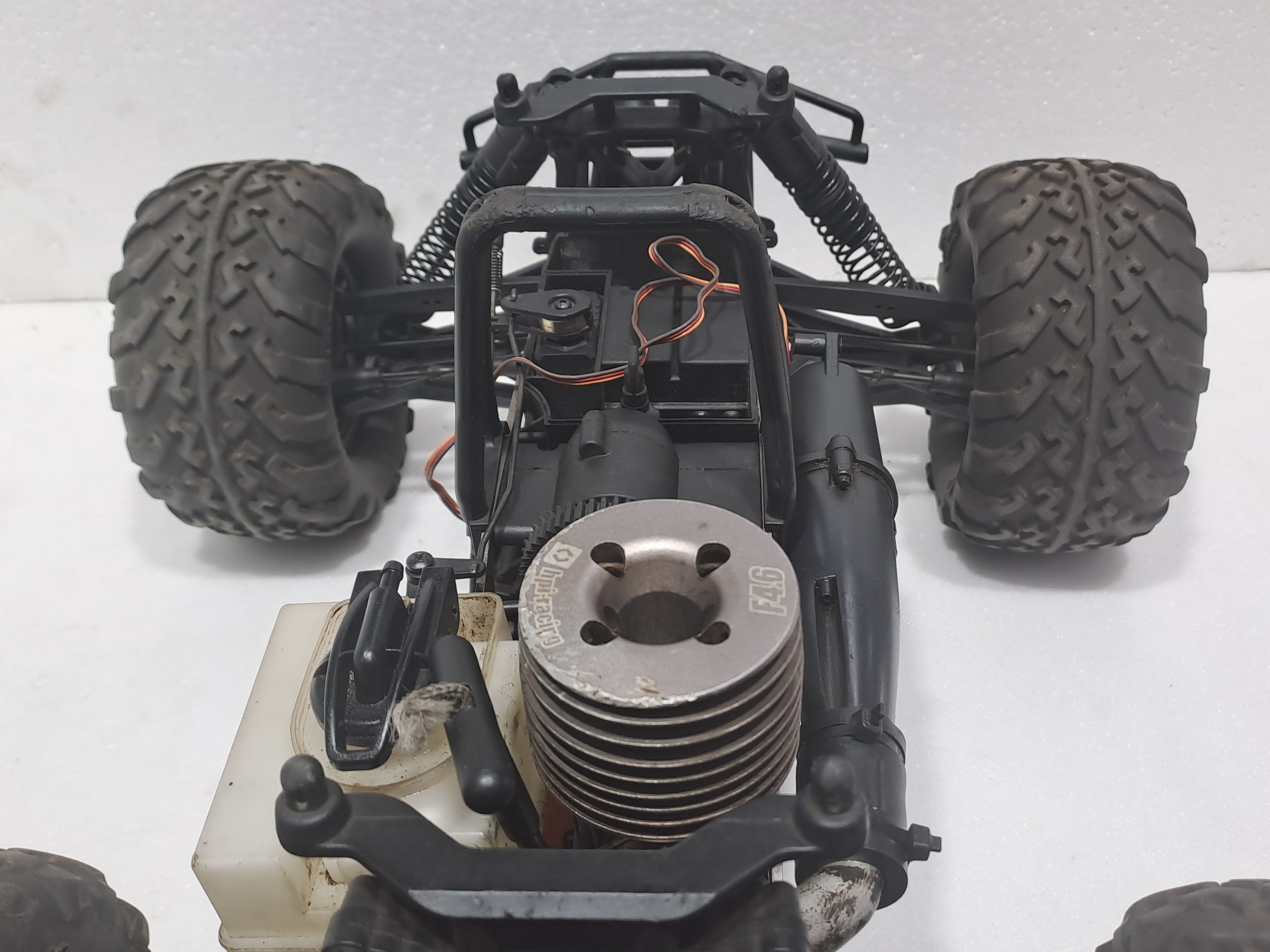 HPI SAVAGE X4.6 NITRO CAR 1/8 SCALE MULTI COLOUR QUALITY PRE OWNED-RTR