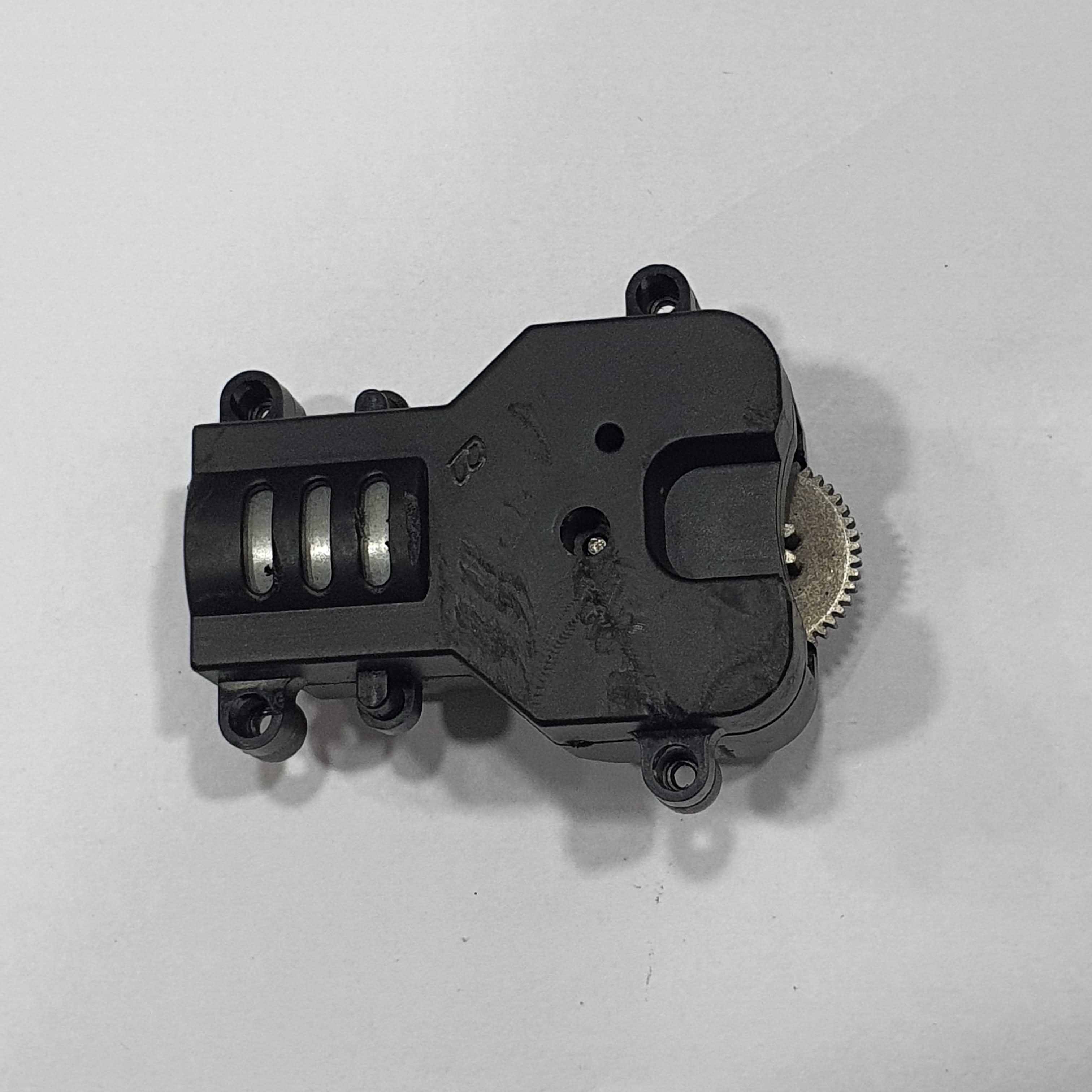 HUINA 1583 SPARE PART STEERING GEAR BOX
