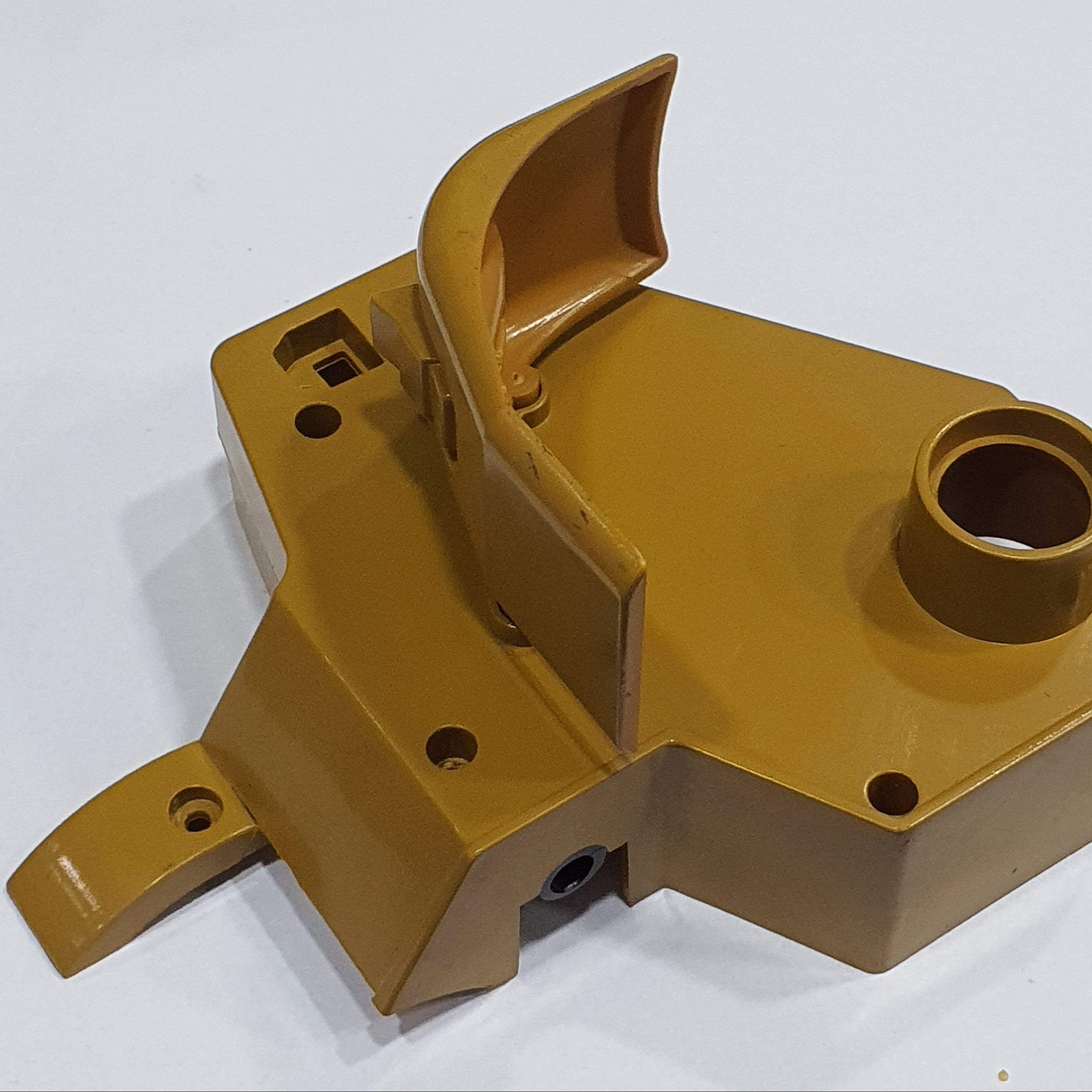 HUINA 1583 SPARE PART STEERING OUTER RIGHT CABINET