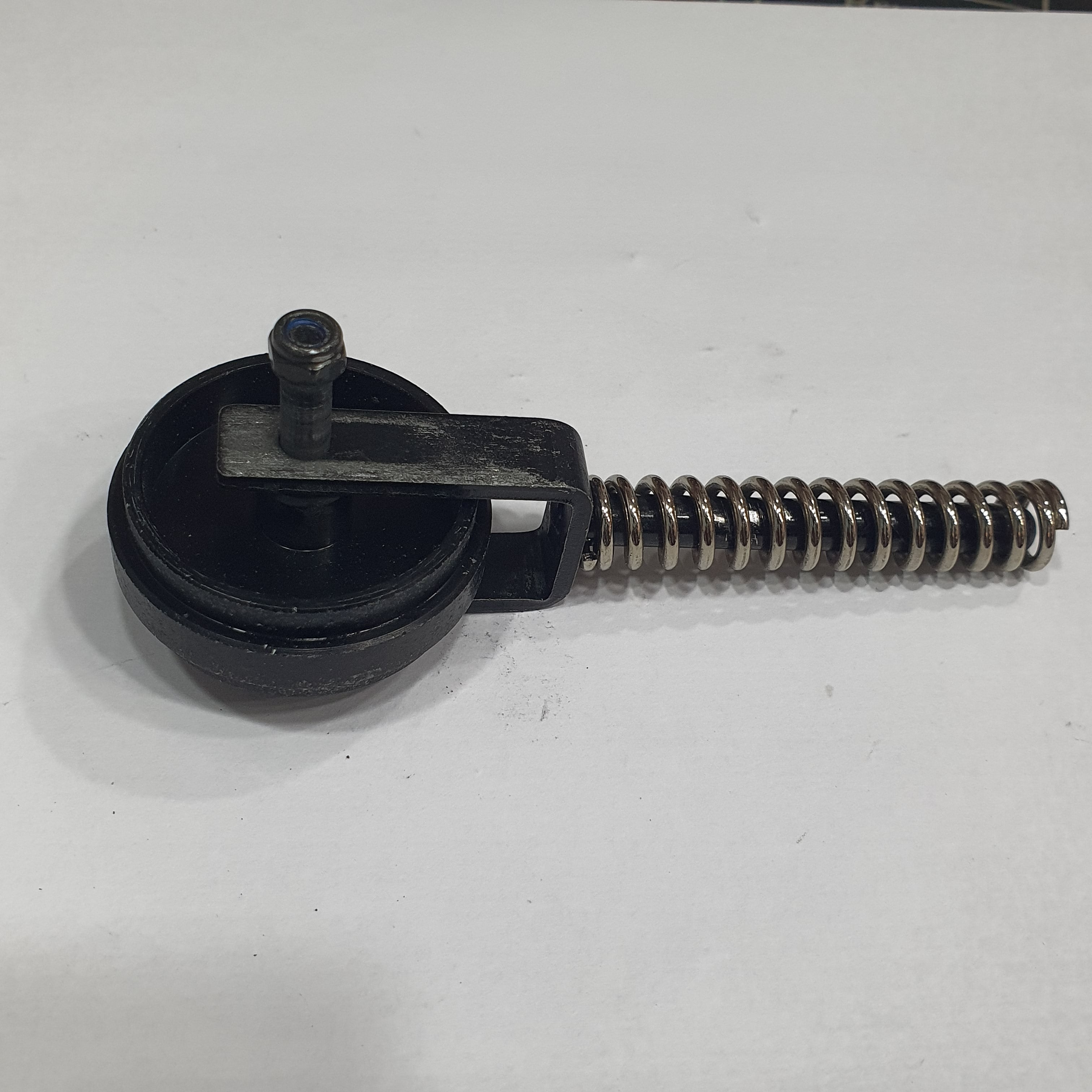 HUINA 1580 SPARE PART NEW METAL TRACK GUIDE WHEEL & TENSIONER IDLER UPGRADES
