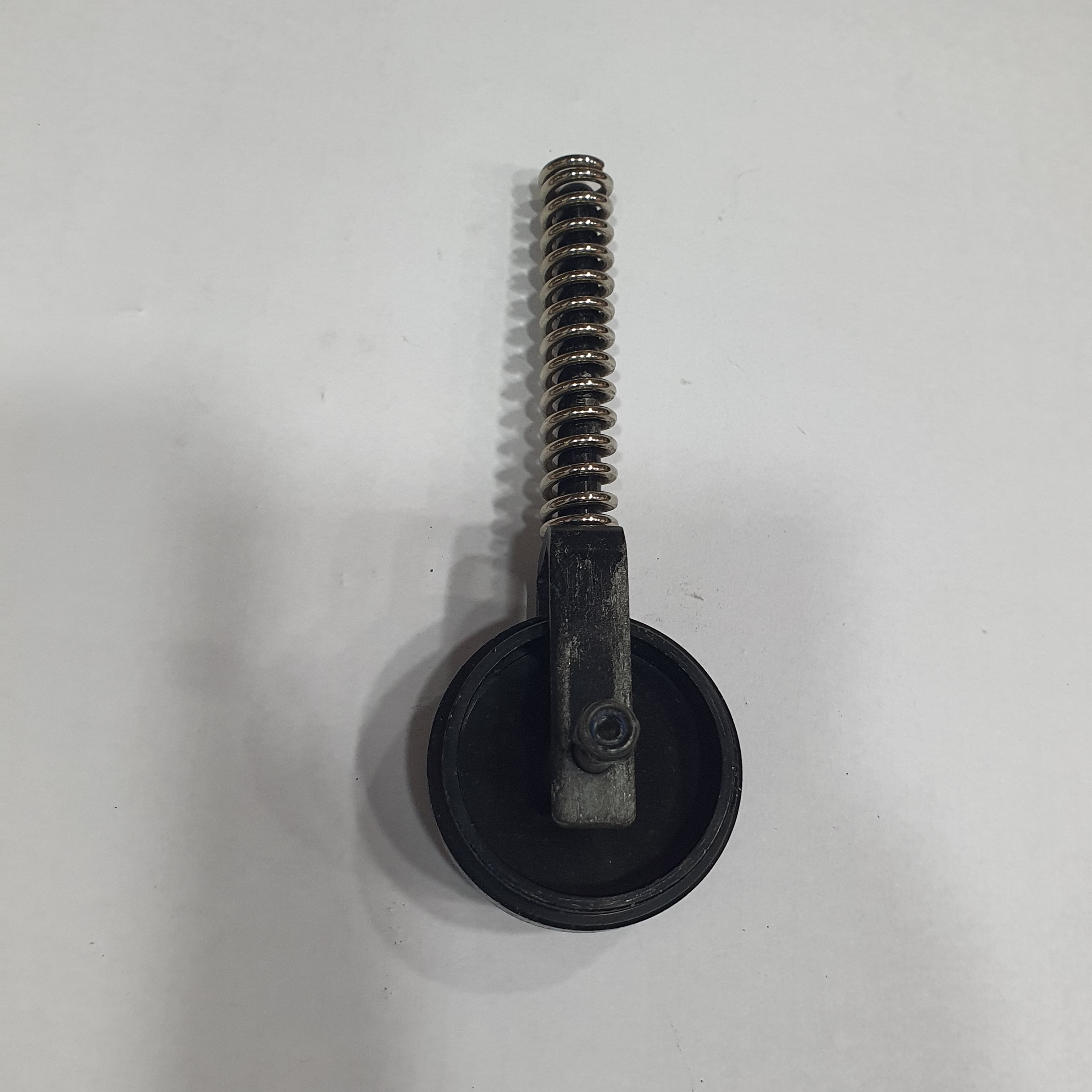 HUINA 1580 SPARE PART NEW METAL TRACK GUIDE WHEEL & TENSIONER IDLER UPGRADES