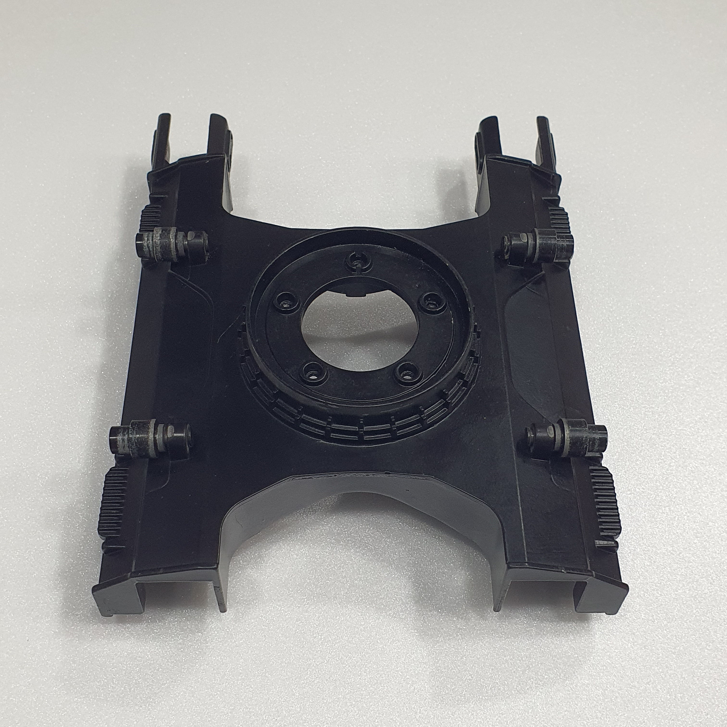 HUINA 1580 SPARE PART DRIVE UNIT HOUSING CAGE
