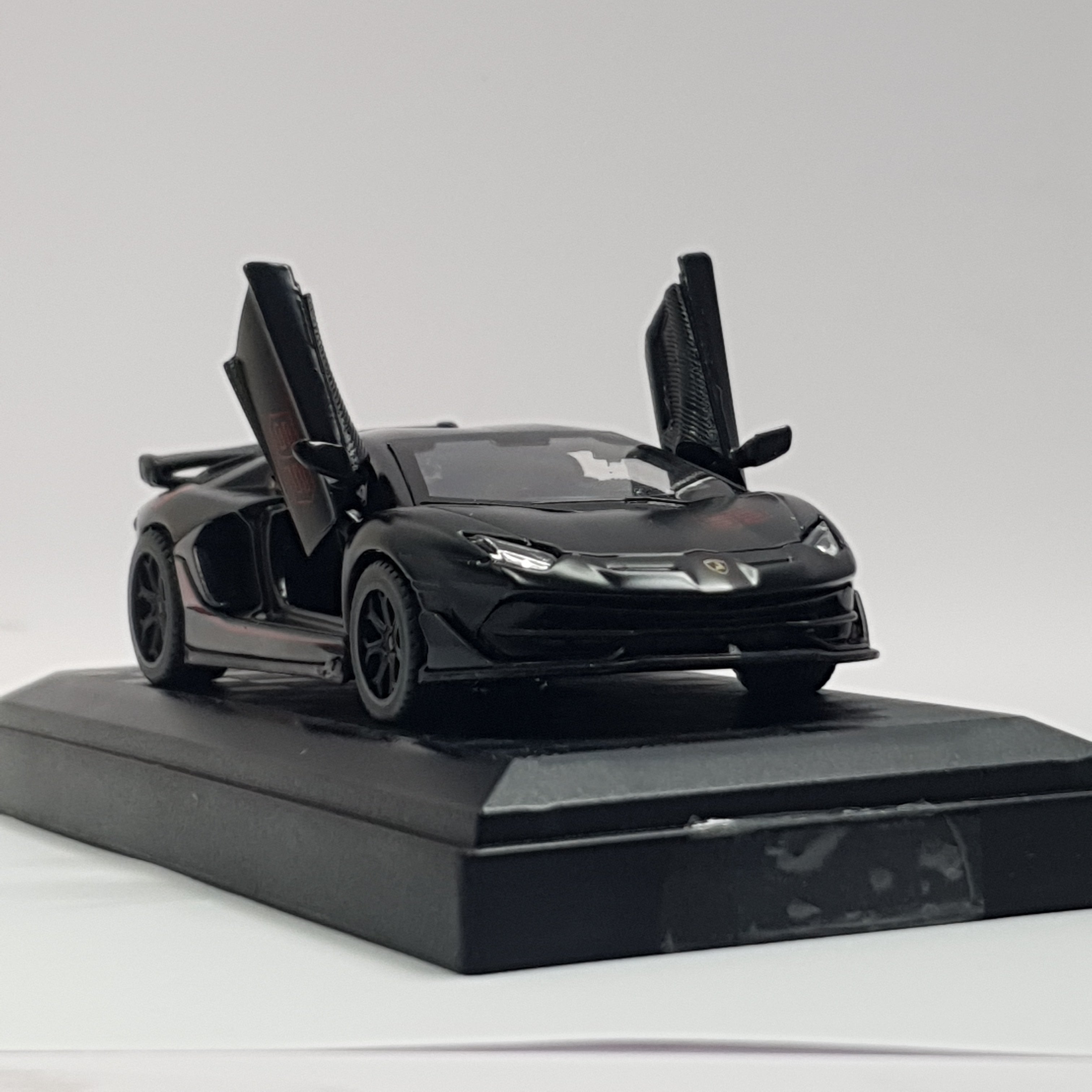 ミニカー XANAVI Lamborghini Aventador SVJ CCA Lamborghini Aventador svj 1:64 Scale – Toy Collectors India