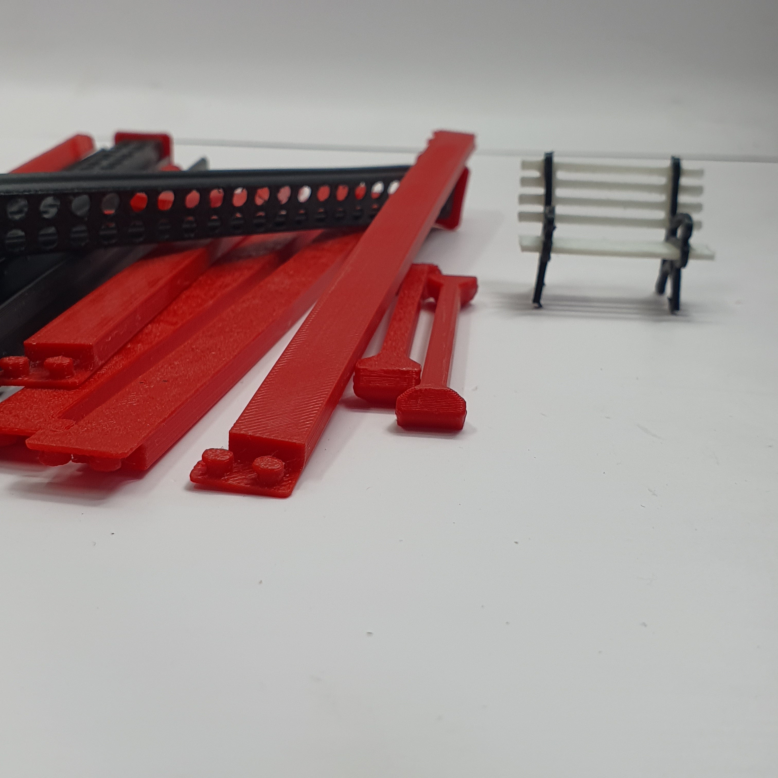 SCALE MINIATURE ACCESSORIES MINIATURE PUBLIC PARK BENCH - RC SCALE ACCESSORY