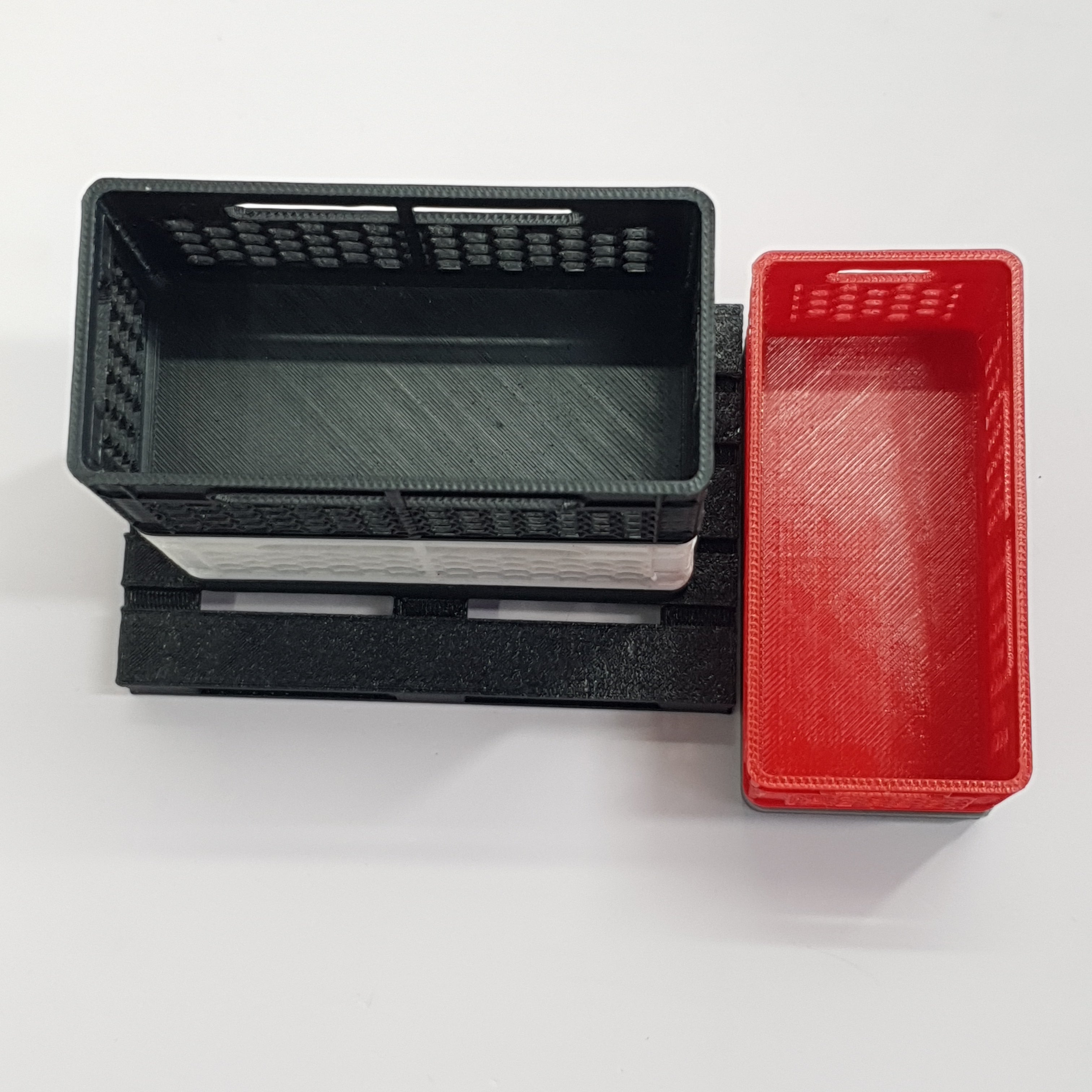 SCALE MINIATURE ACCESSORIES 1:10 RC SCALE CARGO CRATE STORAGE BOX WITH TOOL MOUNT 3D PRINTED ACCESSORY