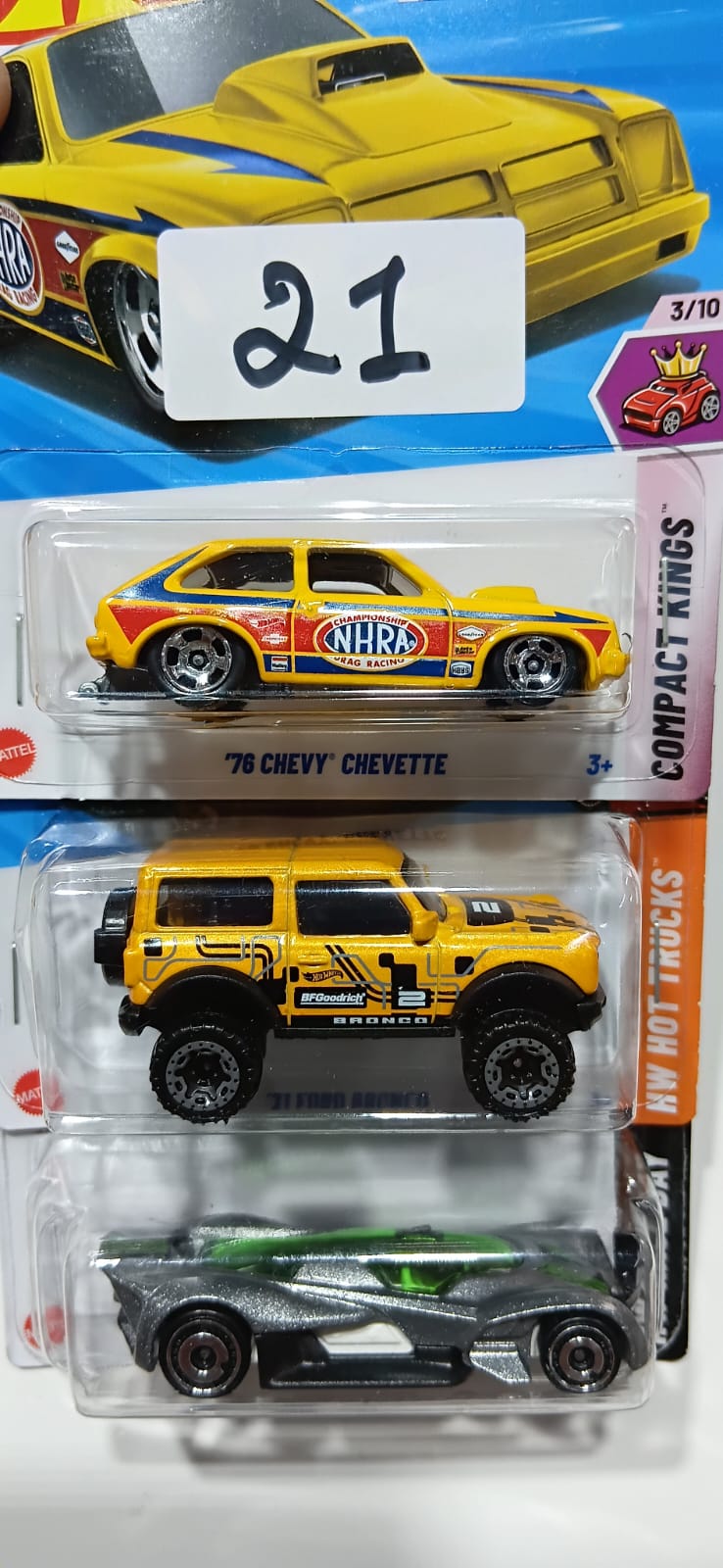 HOT WHEELS - CASE E (2025) - BASIC CAR ASSORTED (PACK OF 3 )-DIECAST