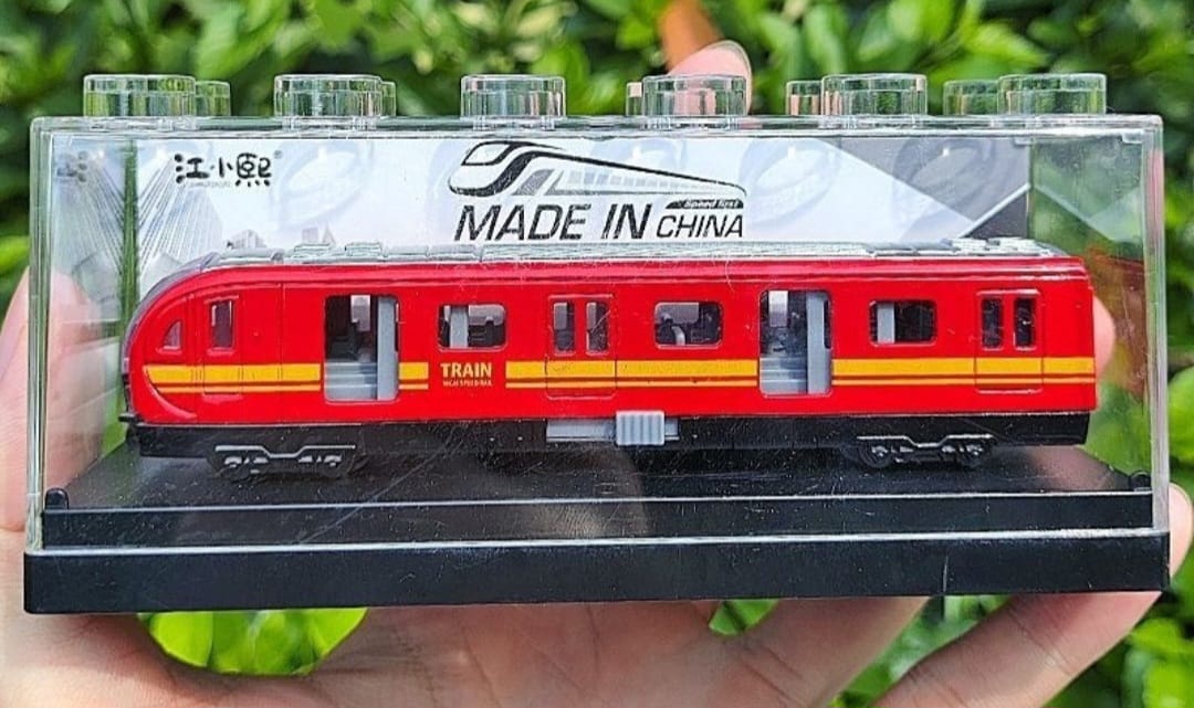 DIECAST MODEL 1/64 TRAINS