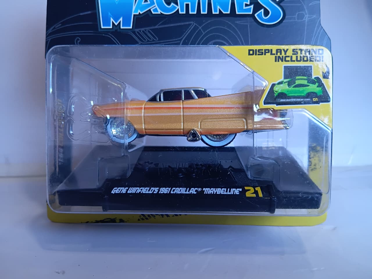 MAISTO MUSCLE MACHINE 1/64 SCALE GWNE WINFIELD 1961 CADILLAC MAYBELLINE YELLOW METAL DIECAST SERIES 4 MODEL 21 CODE 15526