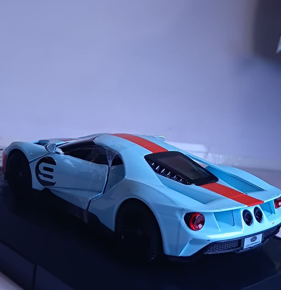 CCA GULF 1:32 FORD GT 2017 DIECAST MODEL  88479F CAR SKY BLUE
