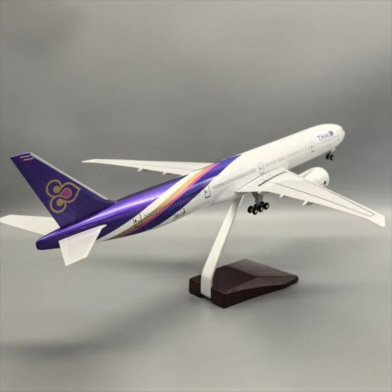 AIRPLANE DIECAST THAI HS-TTB BOEING 777 WITH LED LIGHT DISPLAY 47CM