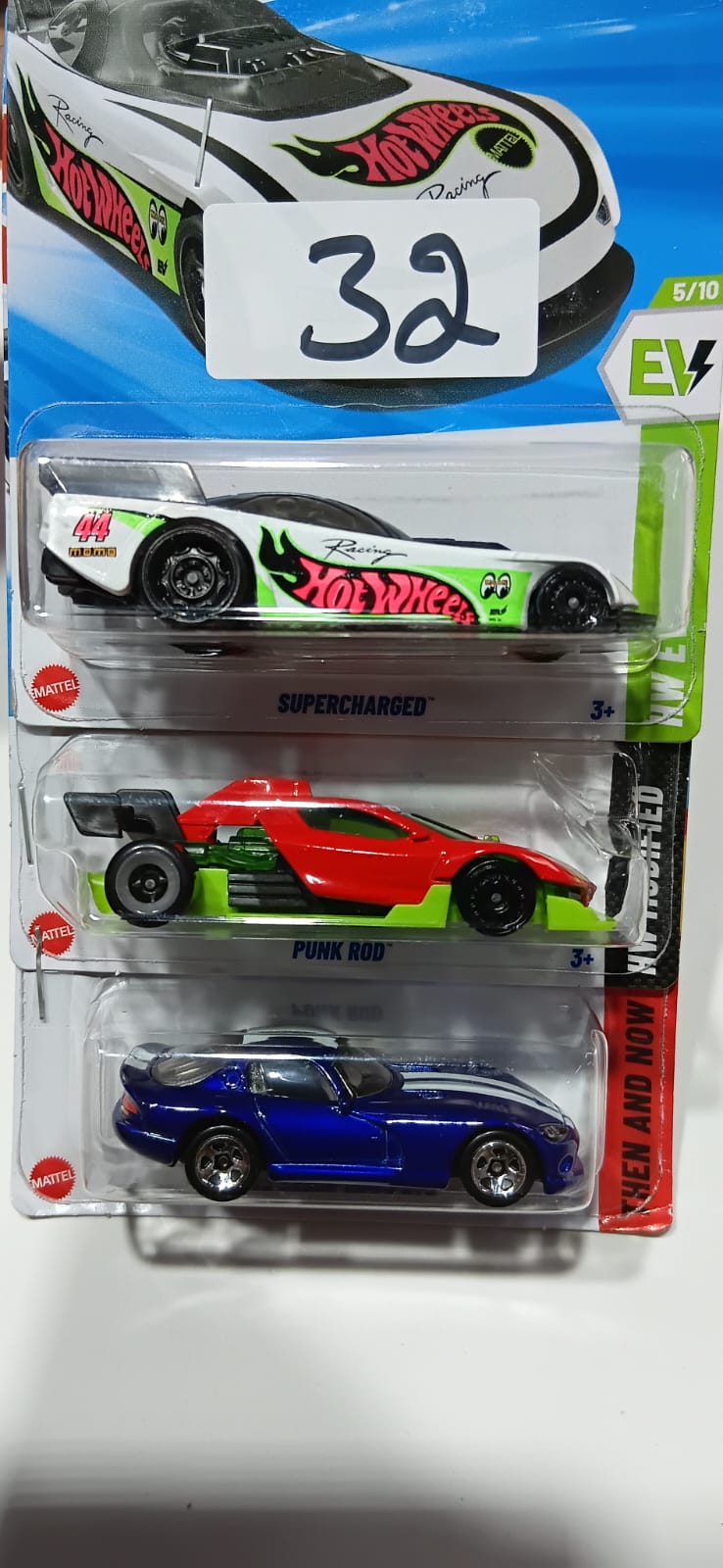 HOT WHEELS CASE-J MAINLINE (PACK OF 3) DIECAST