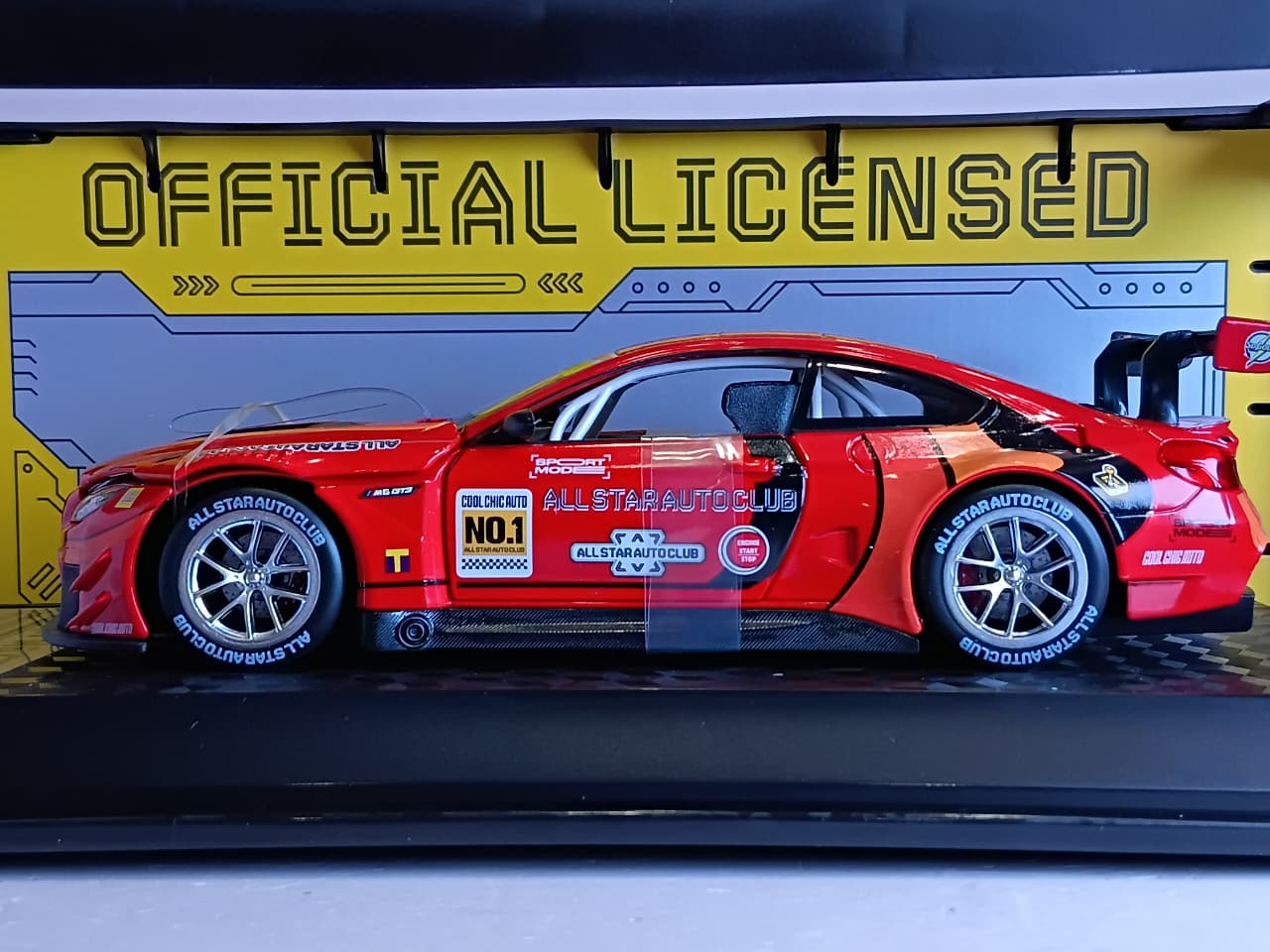 CCA BMW M6 GT3 1/24 SCALE 68268K RED DIECAST MODEL
