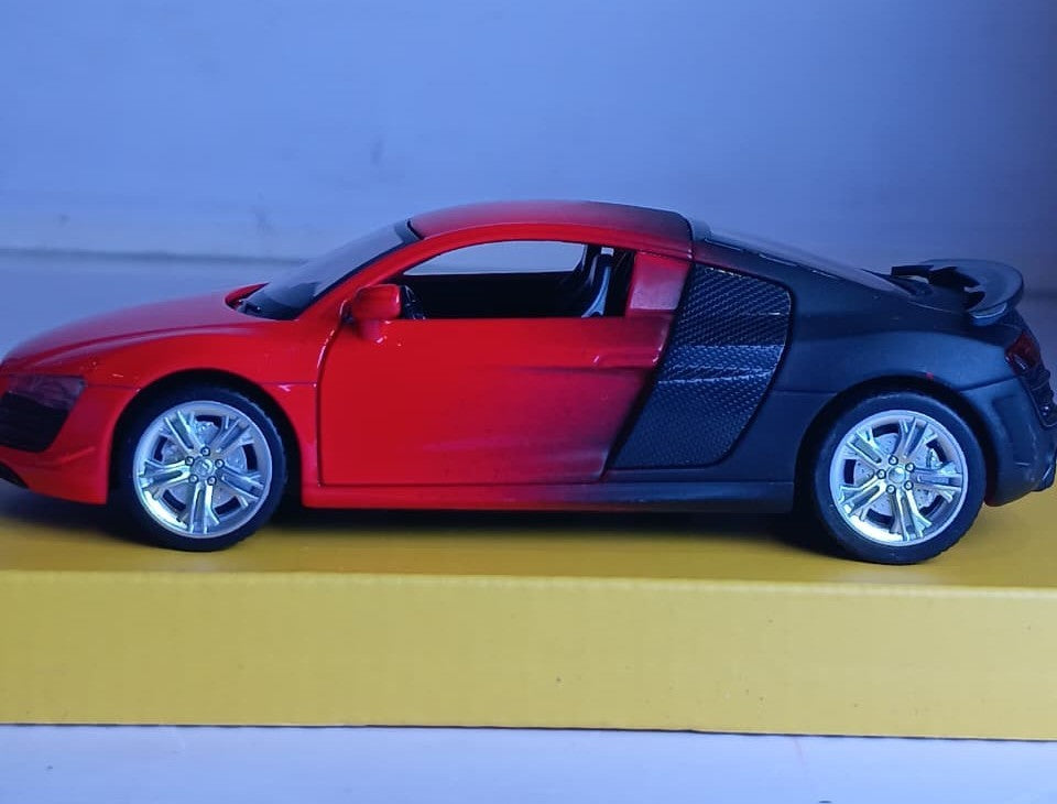 CCA AUDI R8 GT 1/36 SCALE 12004 RED & BLACK DIECAST MODEL
