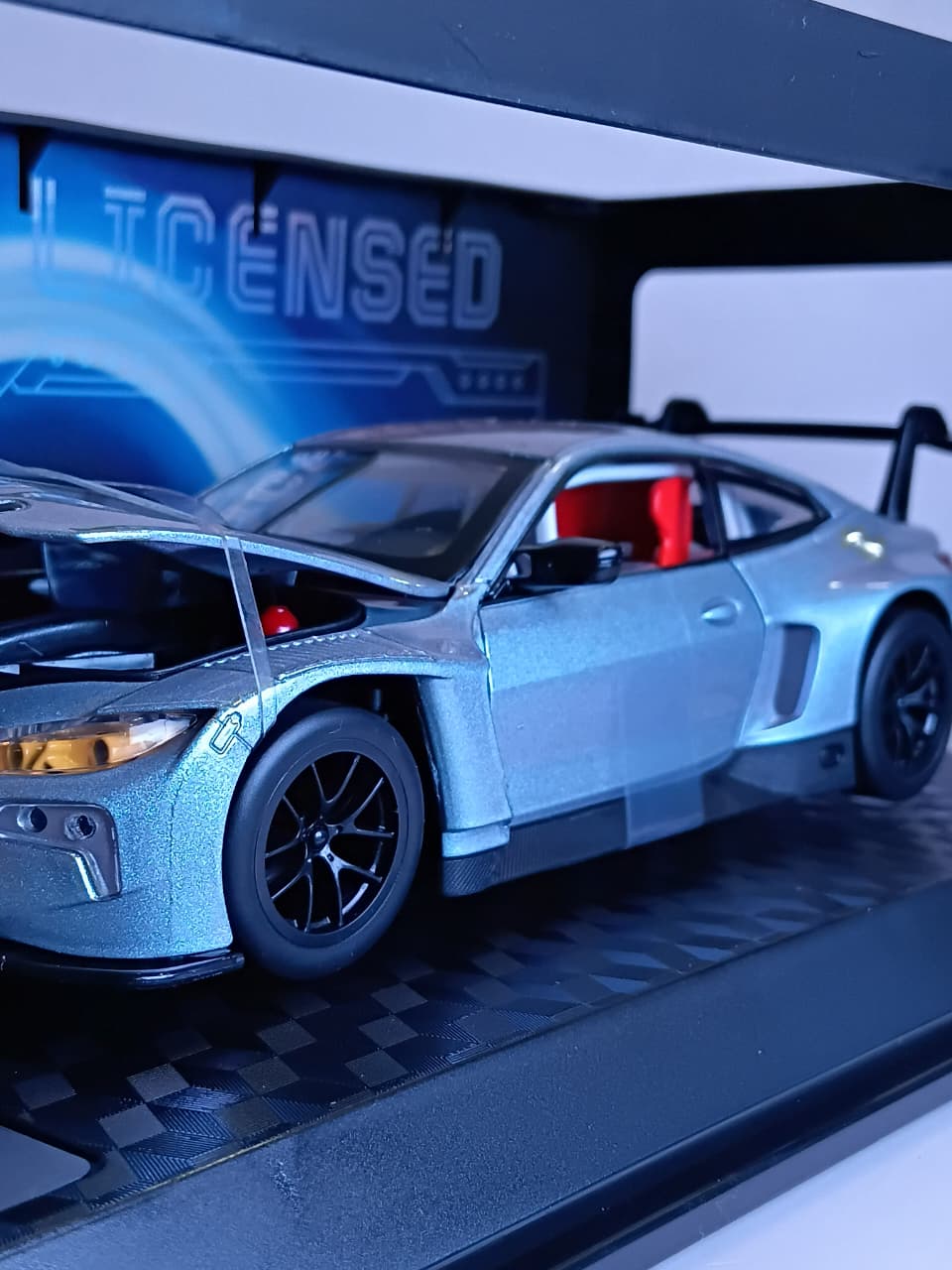 BMW M4 GT3 CCA 1:24 DIECAST MODLE 862277H GRAY
