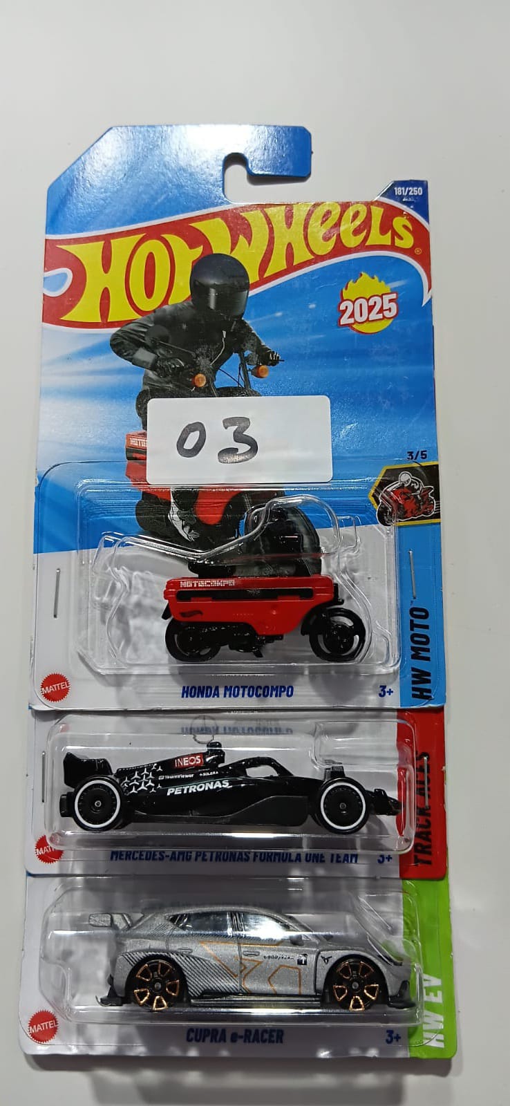 HOT WHEELS CASE-J MAINLINE (PACK OF 3) DIECAST