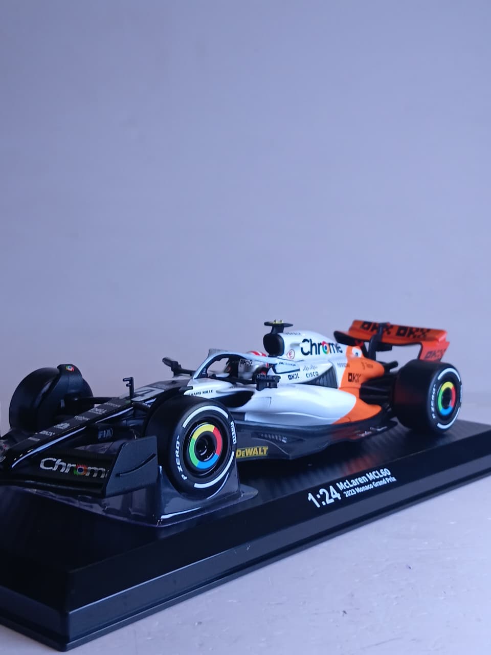 CCA MCLAREN MCL60 F1 MONACO GP 2023 SPECIAL CHROME DIE CAST MODEL 68203T 1:24 ORANGE/WHITE