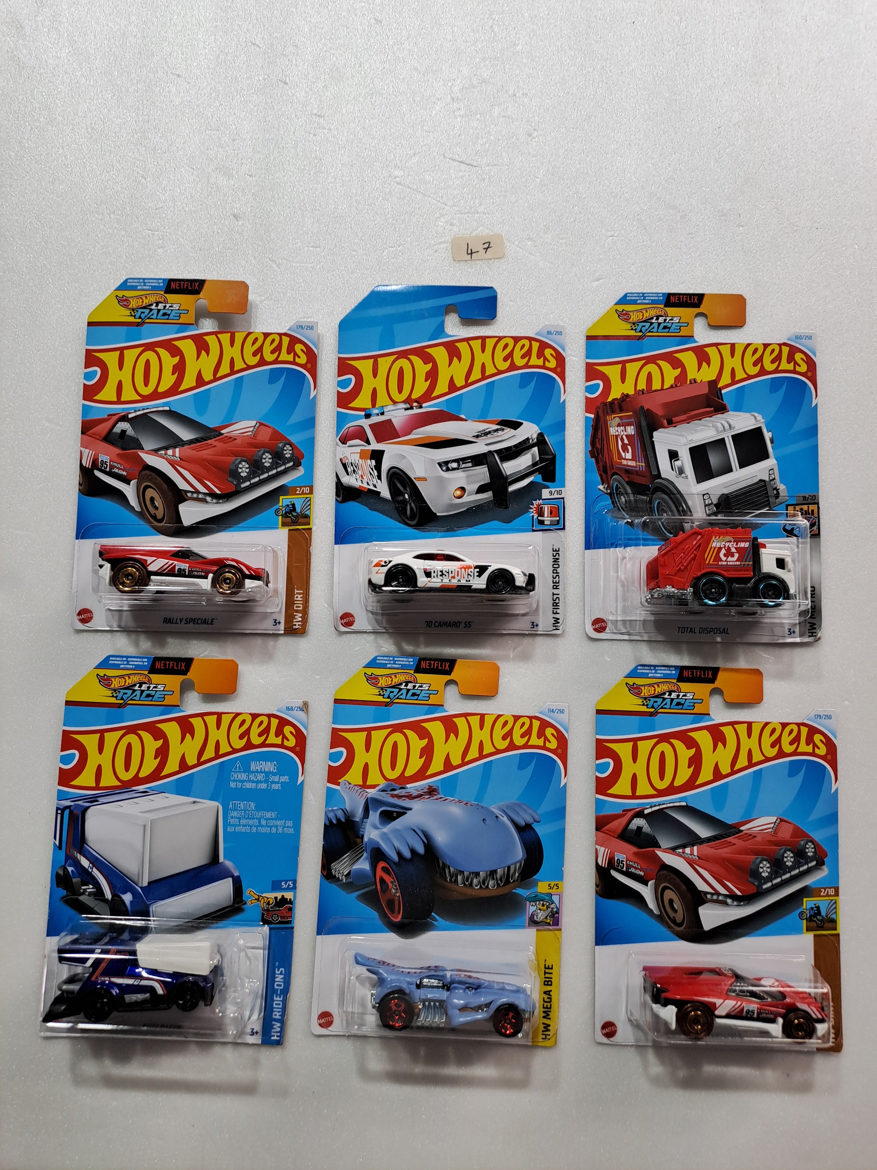 HOT WHEELS - CASE M- BASIC CAR ASSORTED (PACK OF 6 )-DIECAST