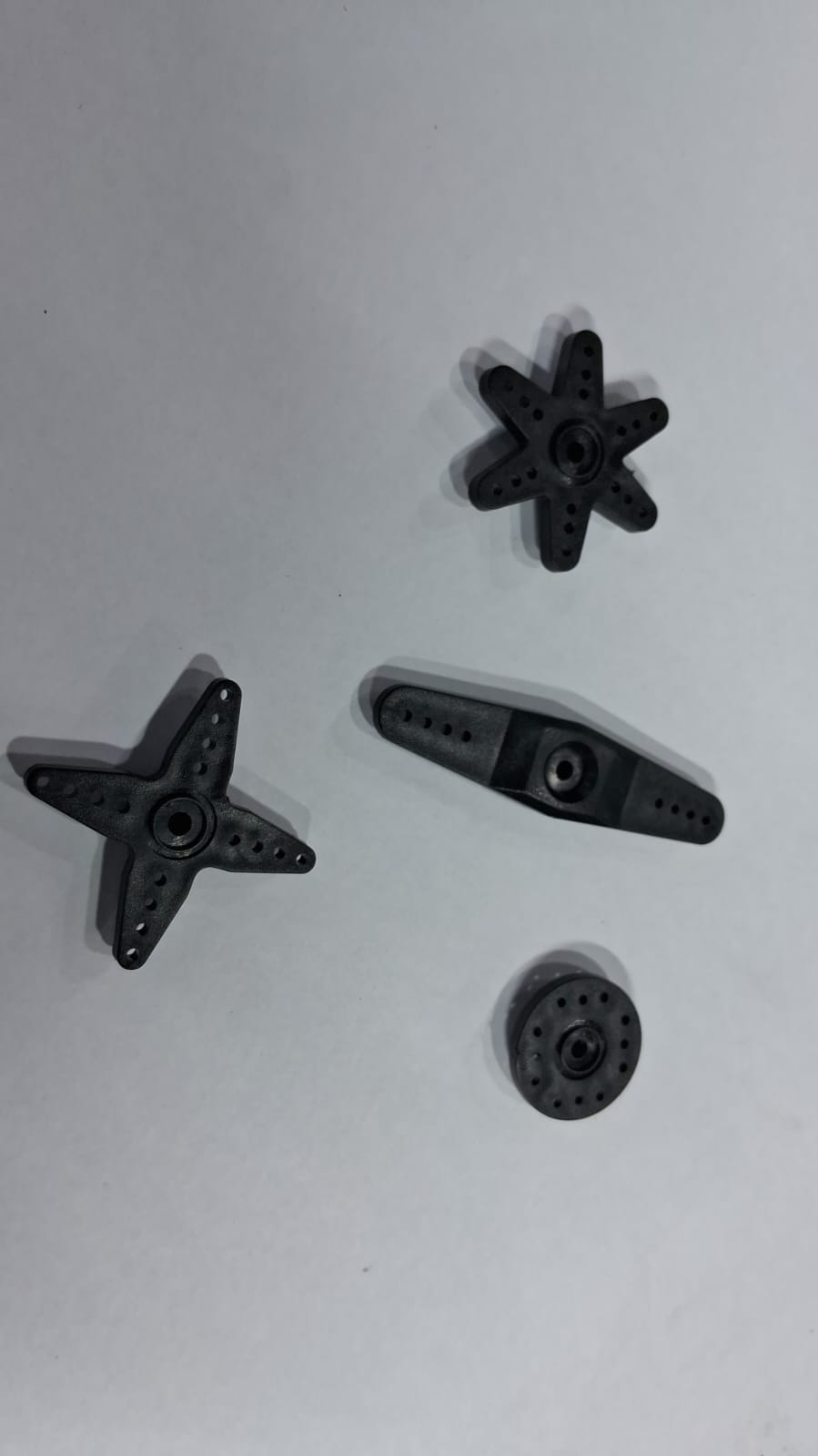 SERVO ARMS 25T (PACK OF 4)