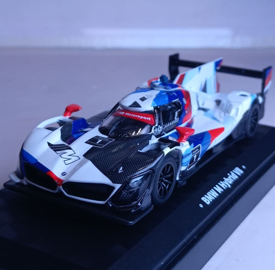 CCA BMW M HYBRID V8 1:45 DIECAST MODEL 67140A WHITE BLUE