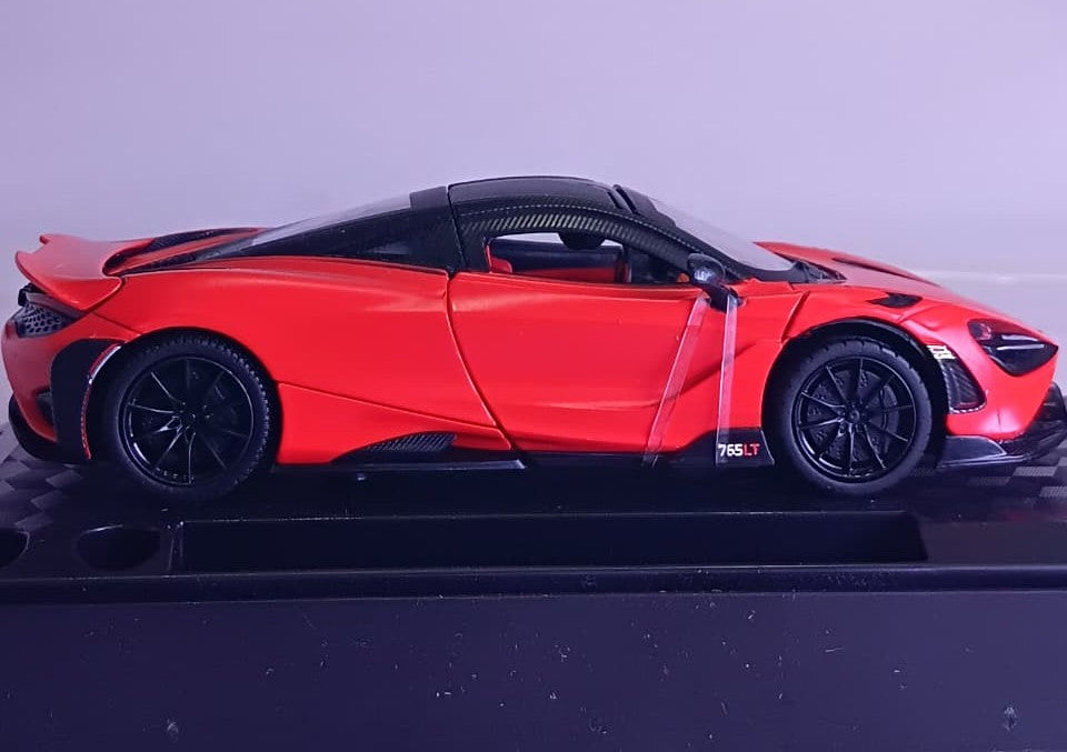 CCA MCLAREN 765LT 1:31 DIECAST MODEL 88709A RED