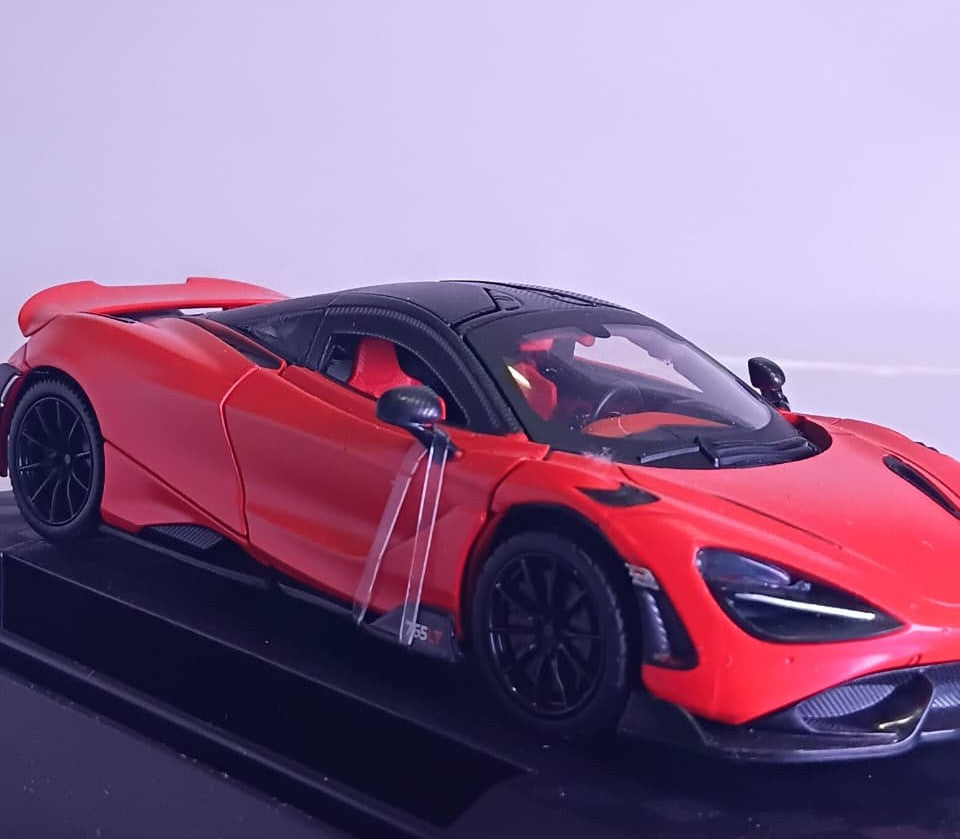 CCA MCLAREN 765LT 1:31 DIECAST MODEL 88709A RED